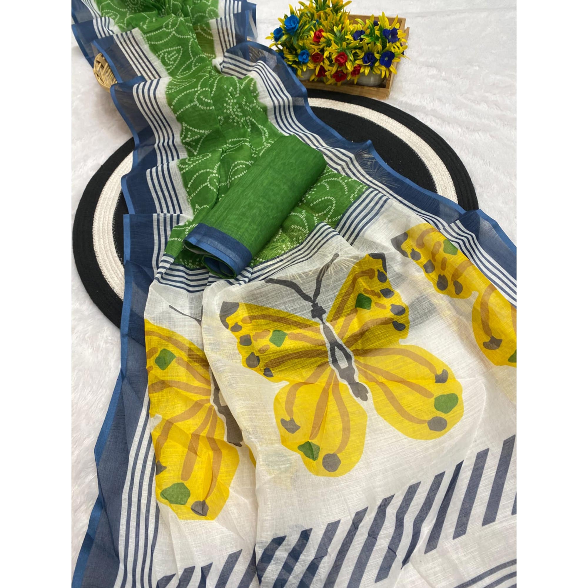 Green Pure Linen Saree with Authentic Bandhani Print