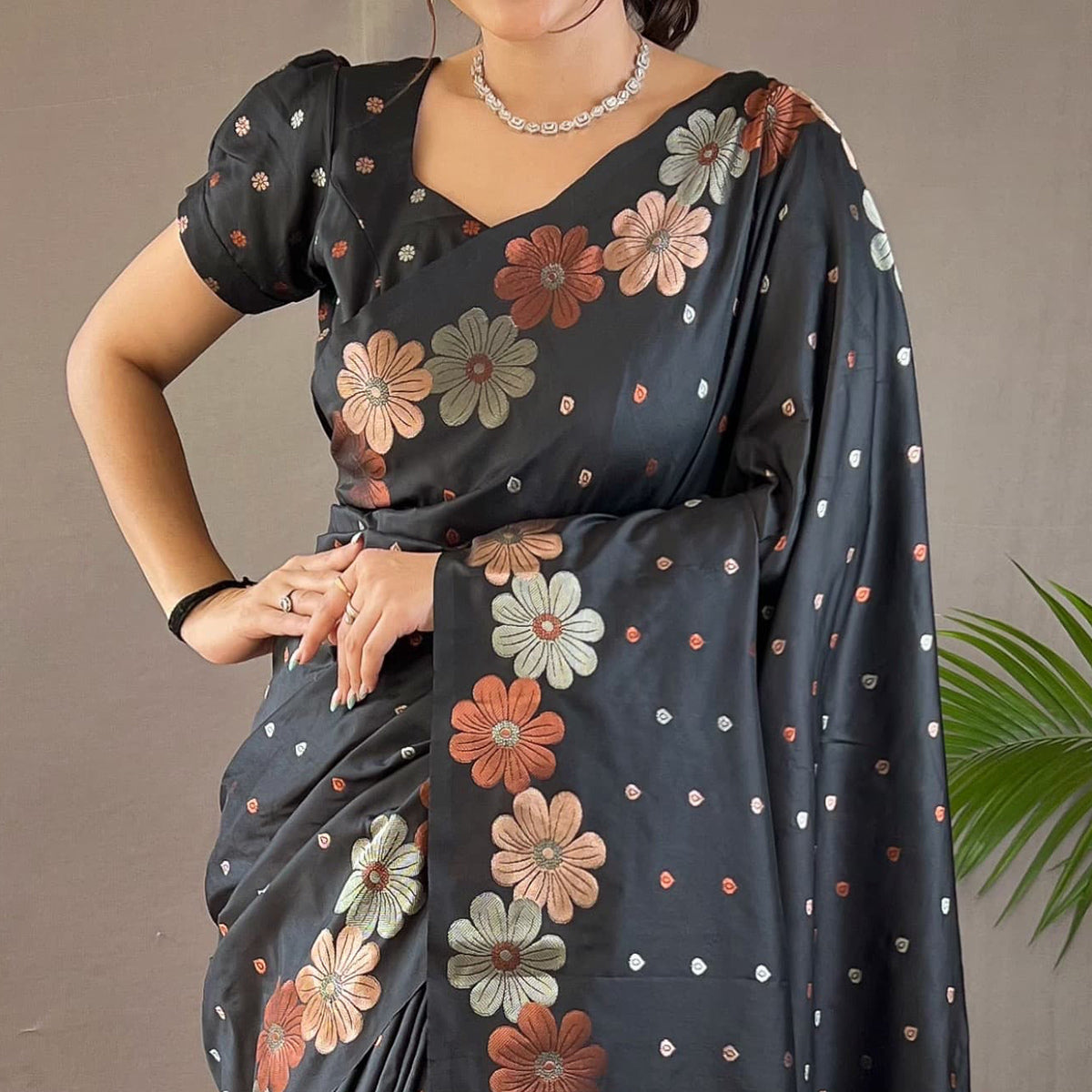 Black Floral Zari Woven Pure Silk Saree