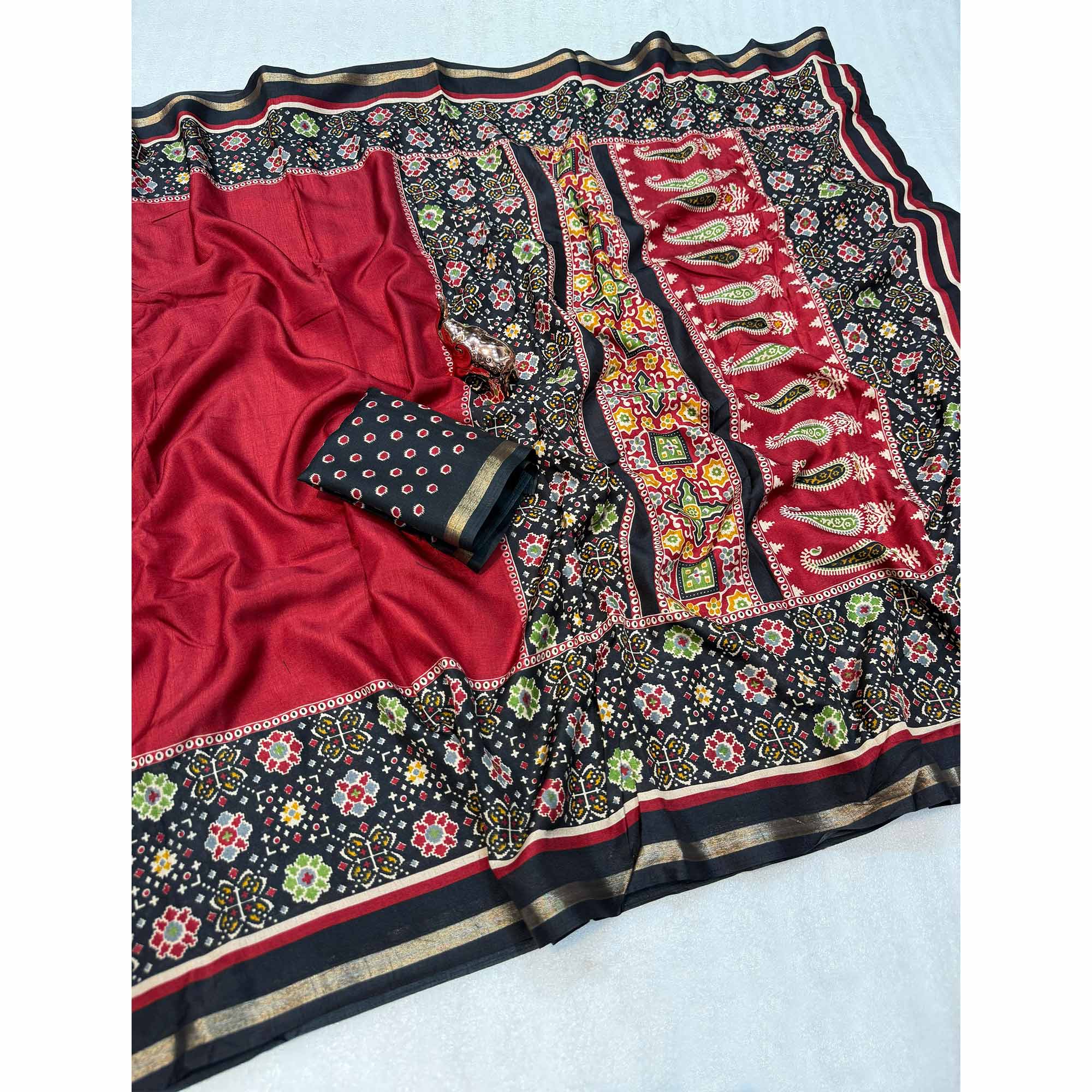 Red Kashmiri Print Tussar Silk Blend Saree With Intricate Rich Pallu & Lustrous Golden Border