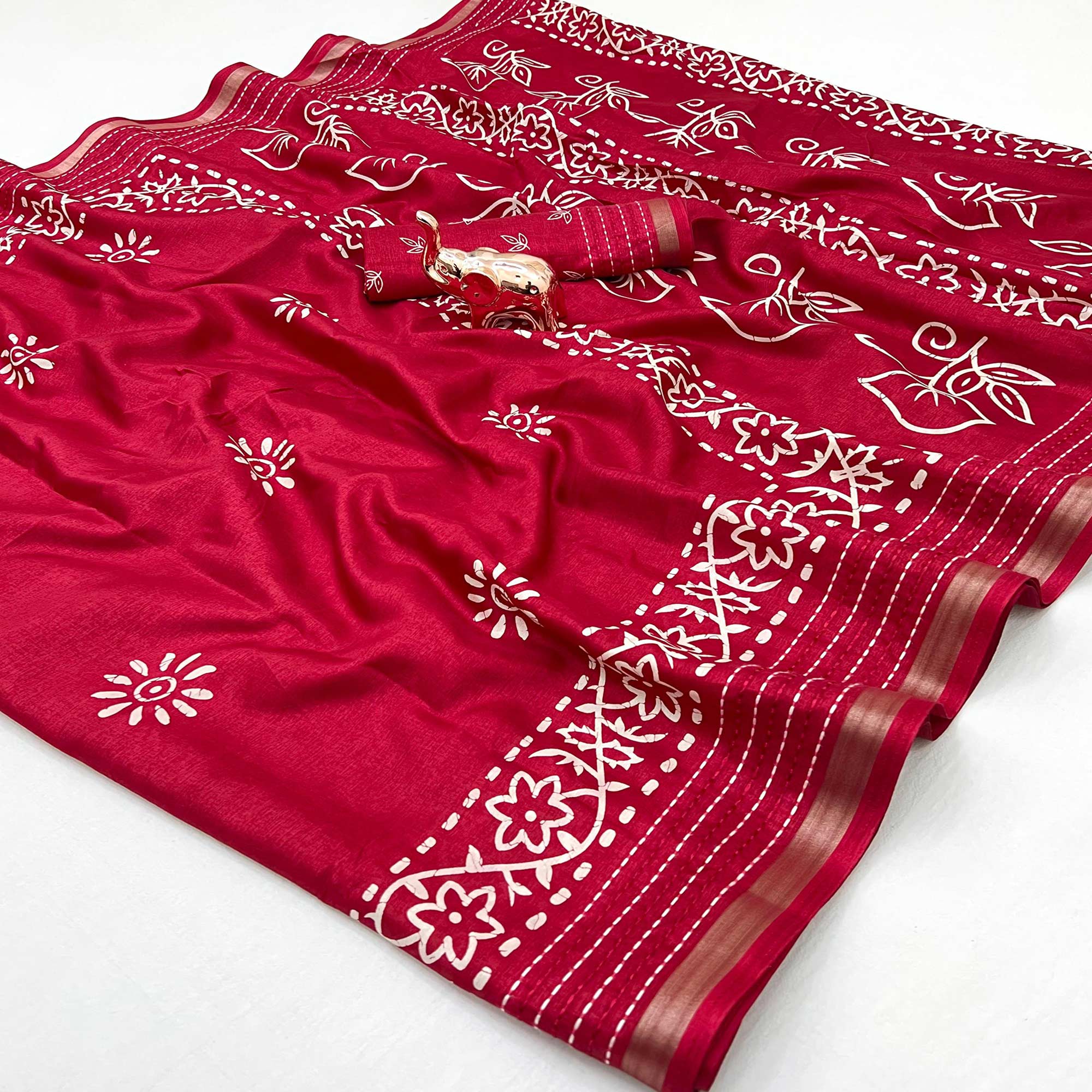Red Floral Printed Cotton Crepe Saree With Katha & Zari Border