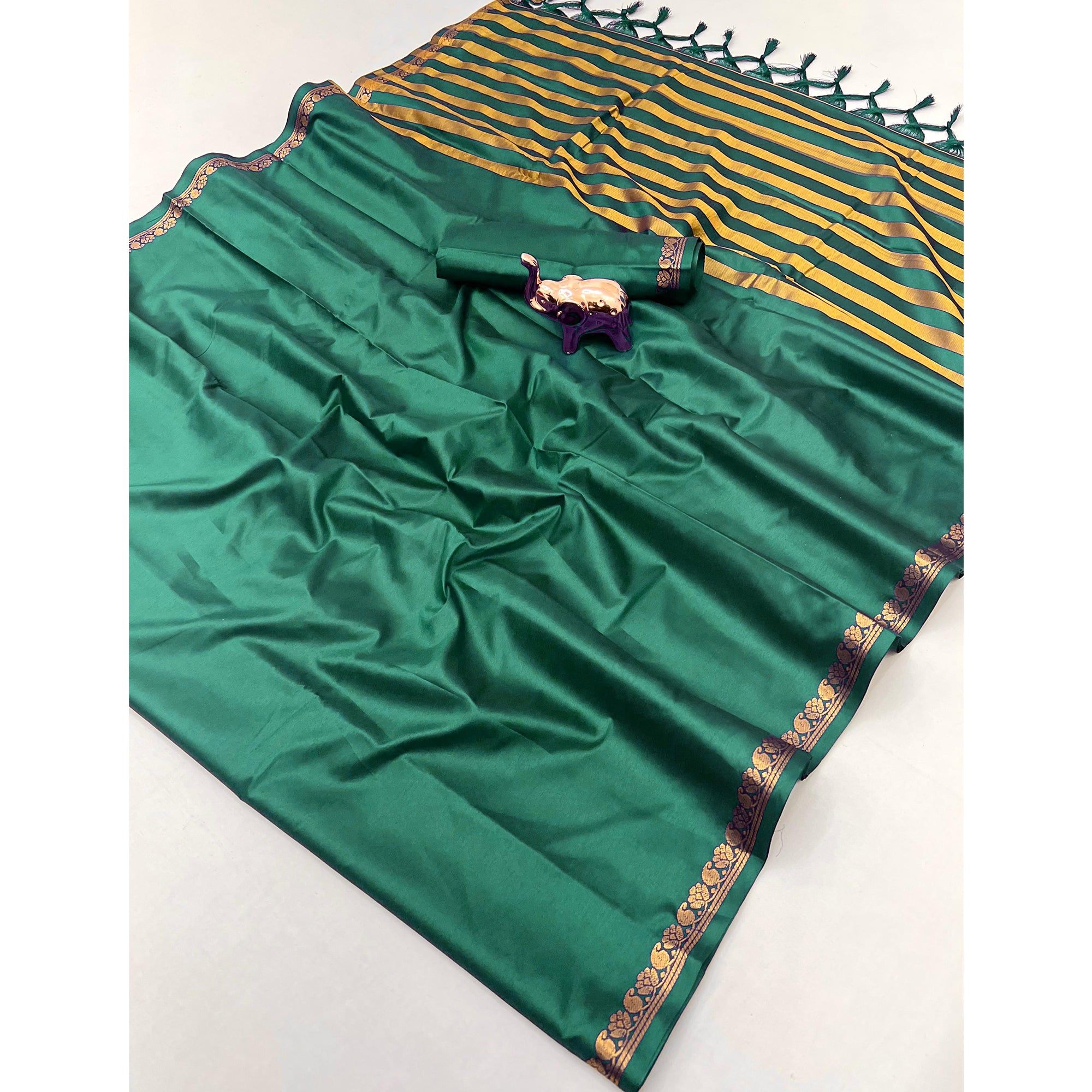 Classic Dark Green Solid Weaving Mysore Silk Saree Accented With Floral Border & Tassel Pallu