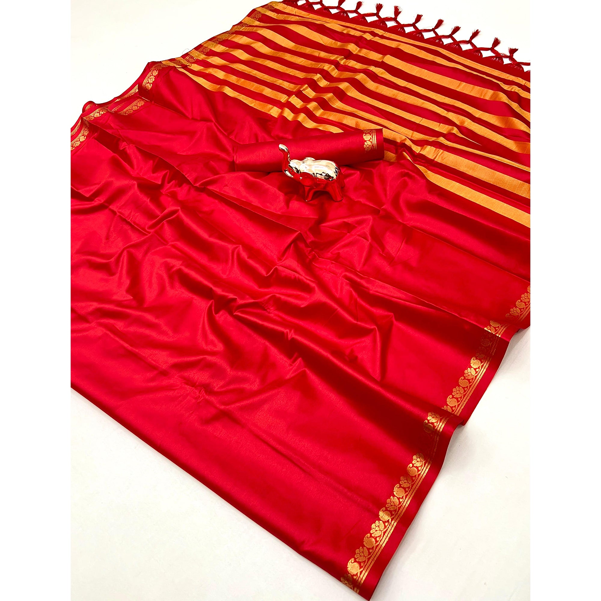 Classic Red Solid Weaving Mysore Silk Saree Accented With Floral Border & Tassel Pallu