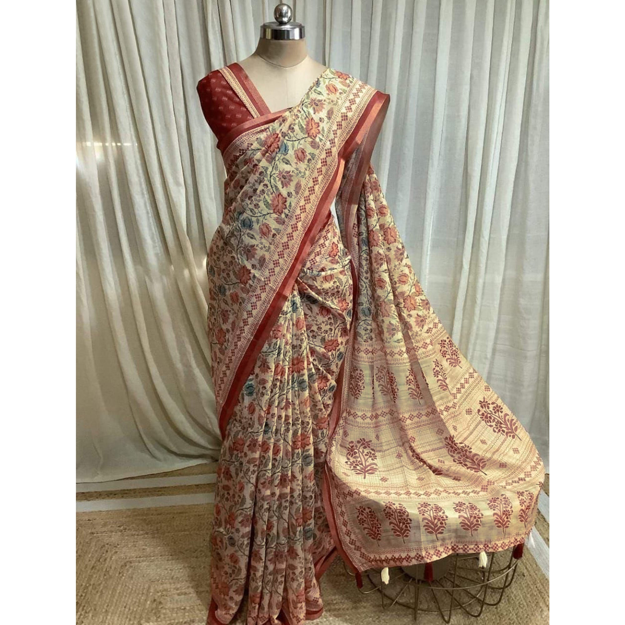 Beige Kalamkari Floral Printed Chanderi Saree