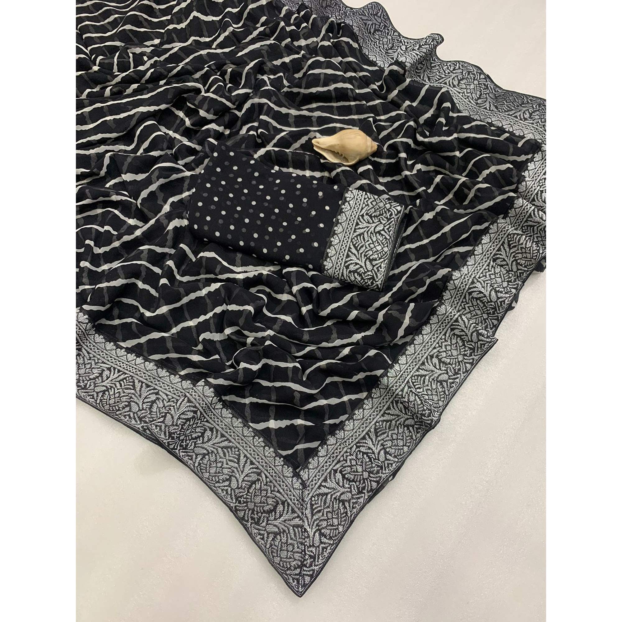 Black Leheriya Printed Georgette Saree With Woven Border