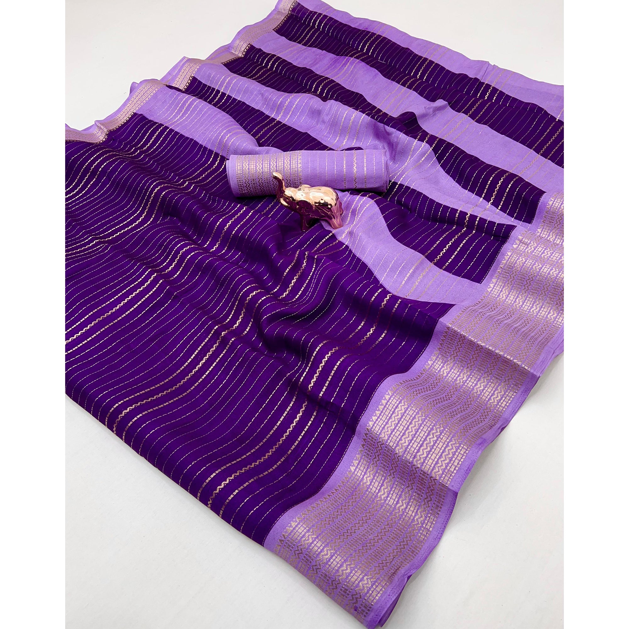 Classic Purple Marshmallow Jacquard Saree Adorned With Refined Striped Zari Weaving Patterns
