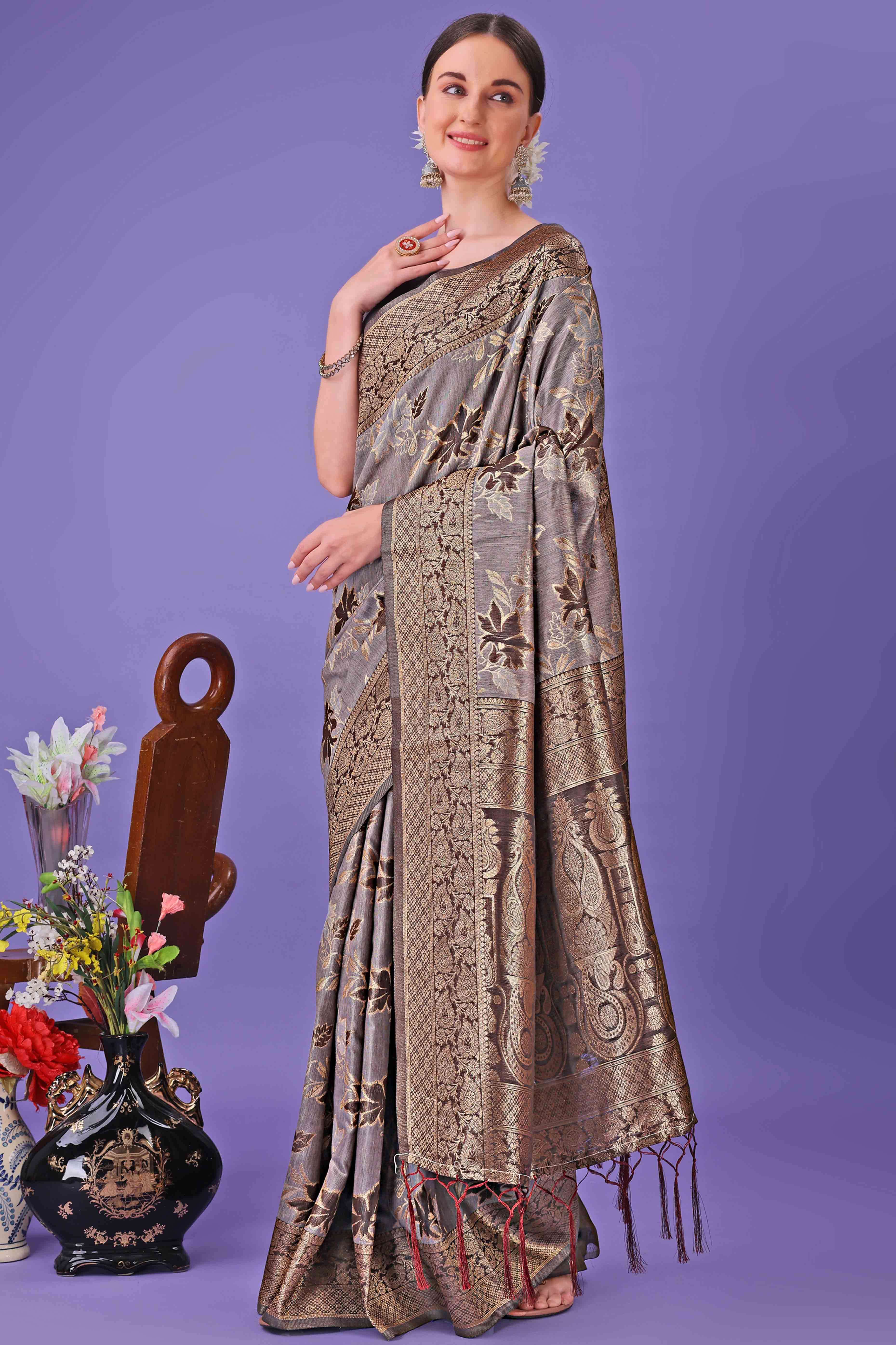 Grey Floral Zari Woven Saree in a Lustrous Cotton Silk Blend