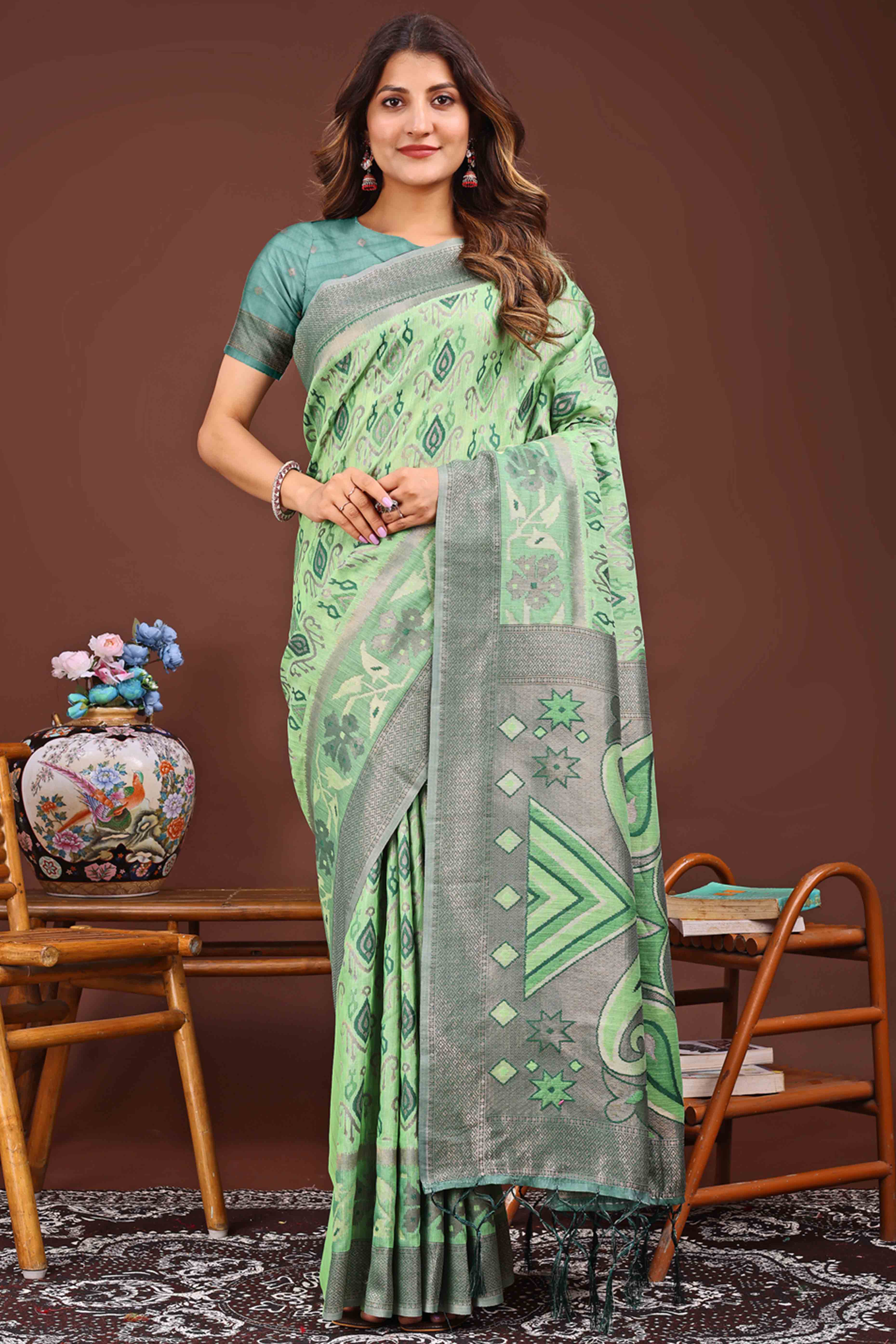 Sophisticated Zari Woven Green Linen Cotton Saree With Graceful Tassel Pallu