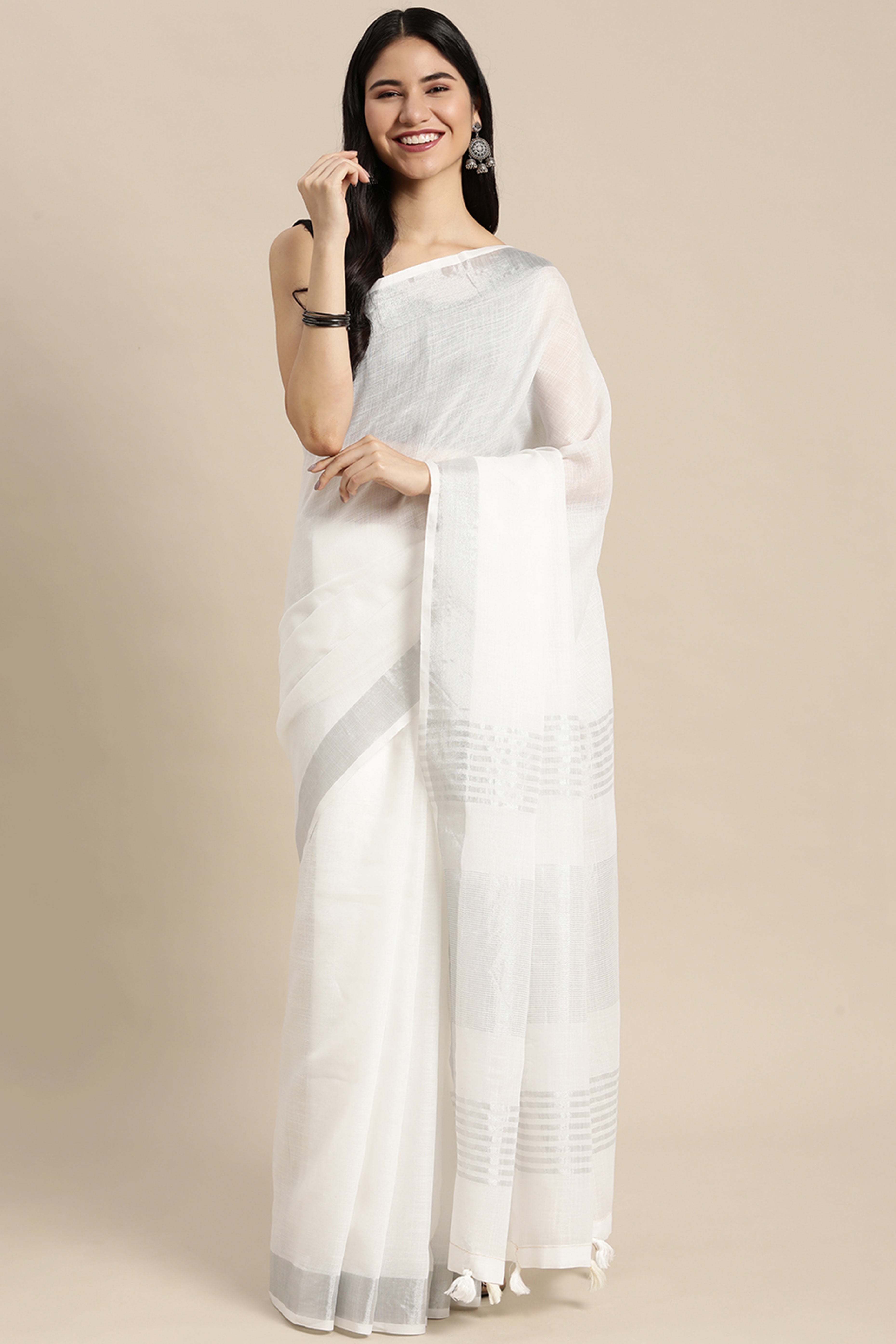 White Linen Saree Adorned With Silver Zari Weaving Border & Pallu