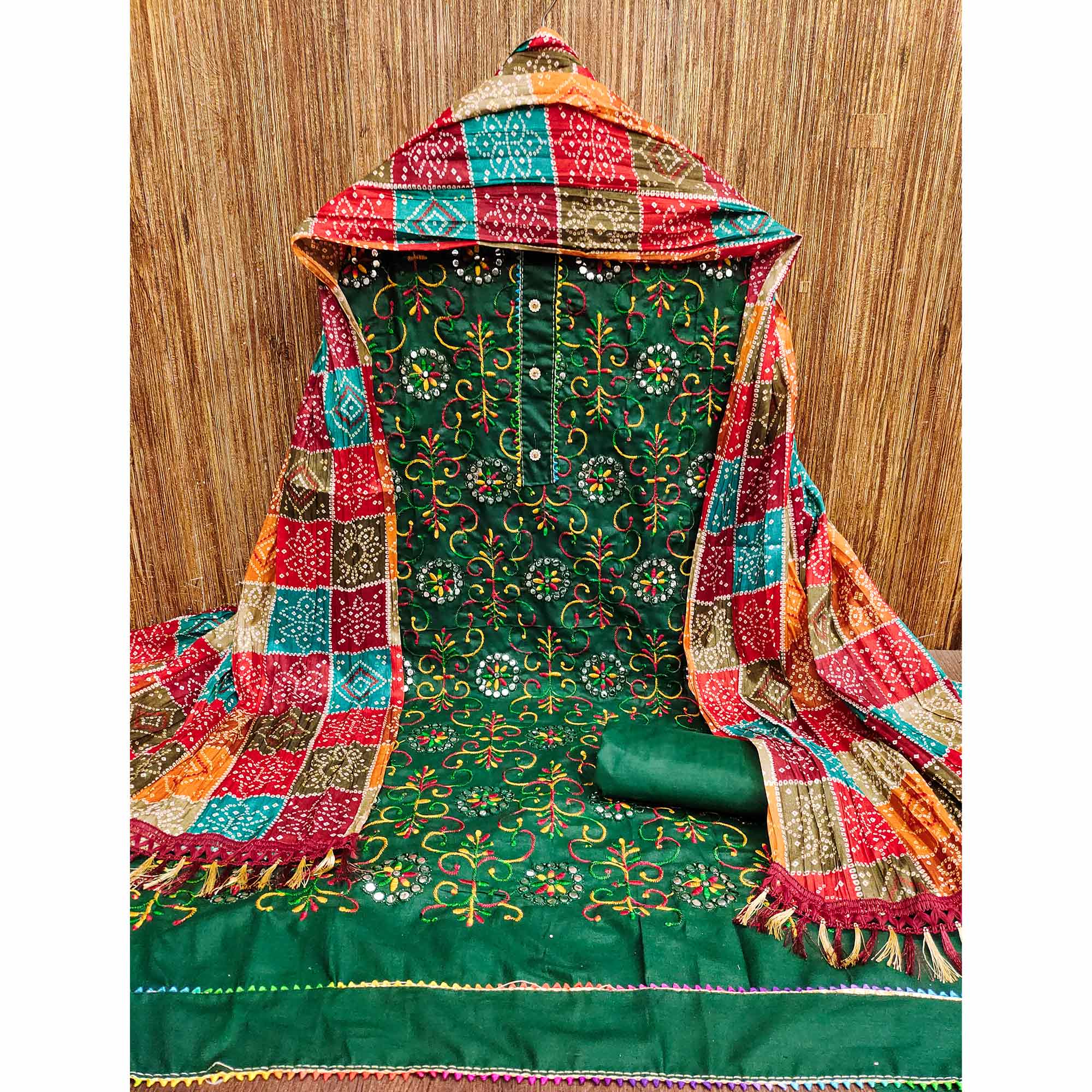 Green Floral Thread Embroidered Dress Material In Soft Cotton Blend