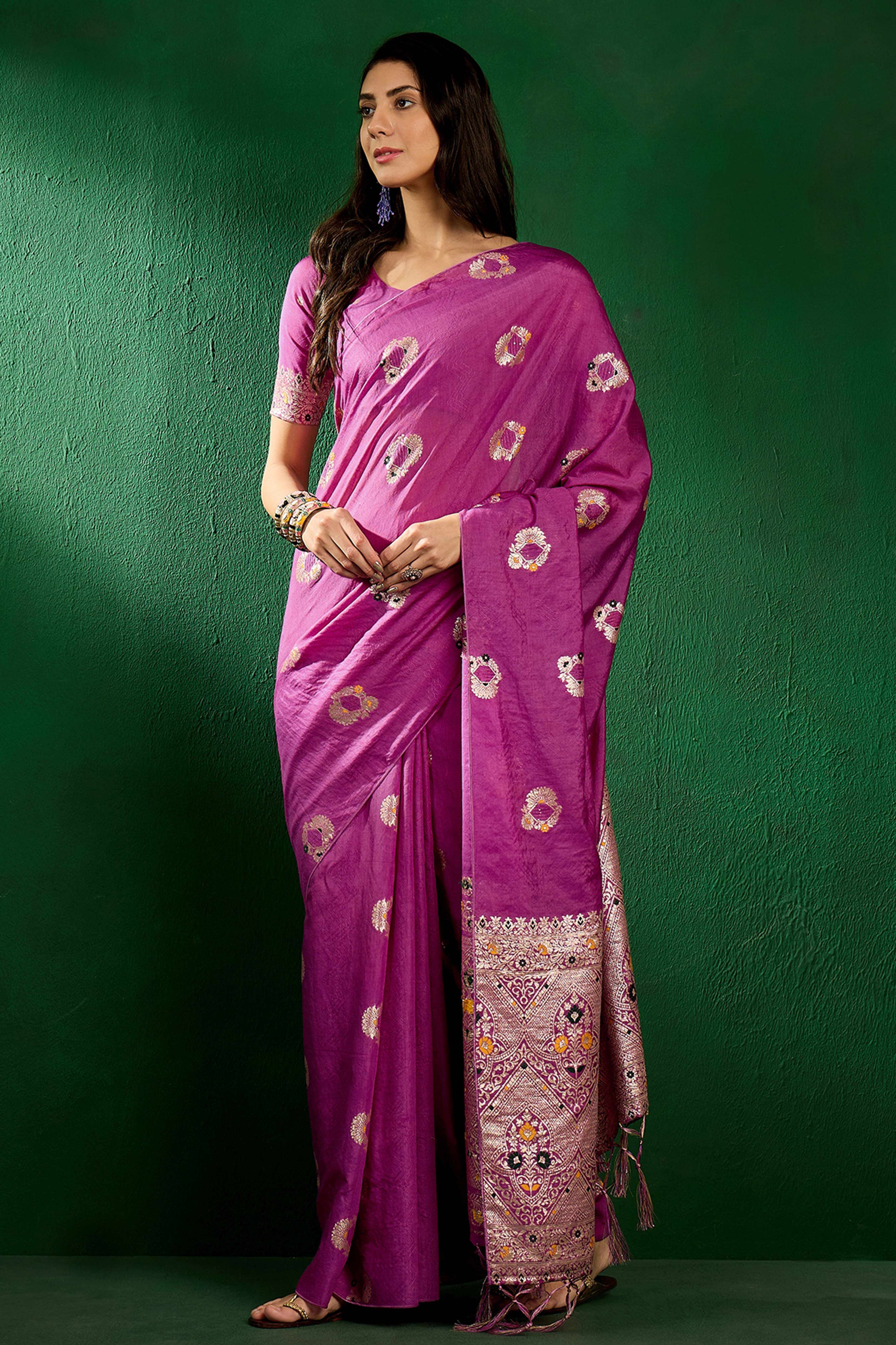 Magenta Cotton Blend Meena Jacquard Saree Enhanced With Floral Weaving & Graceful Tassel Pallu