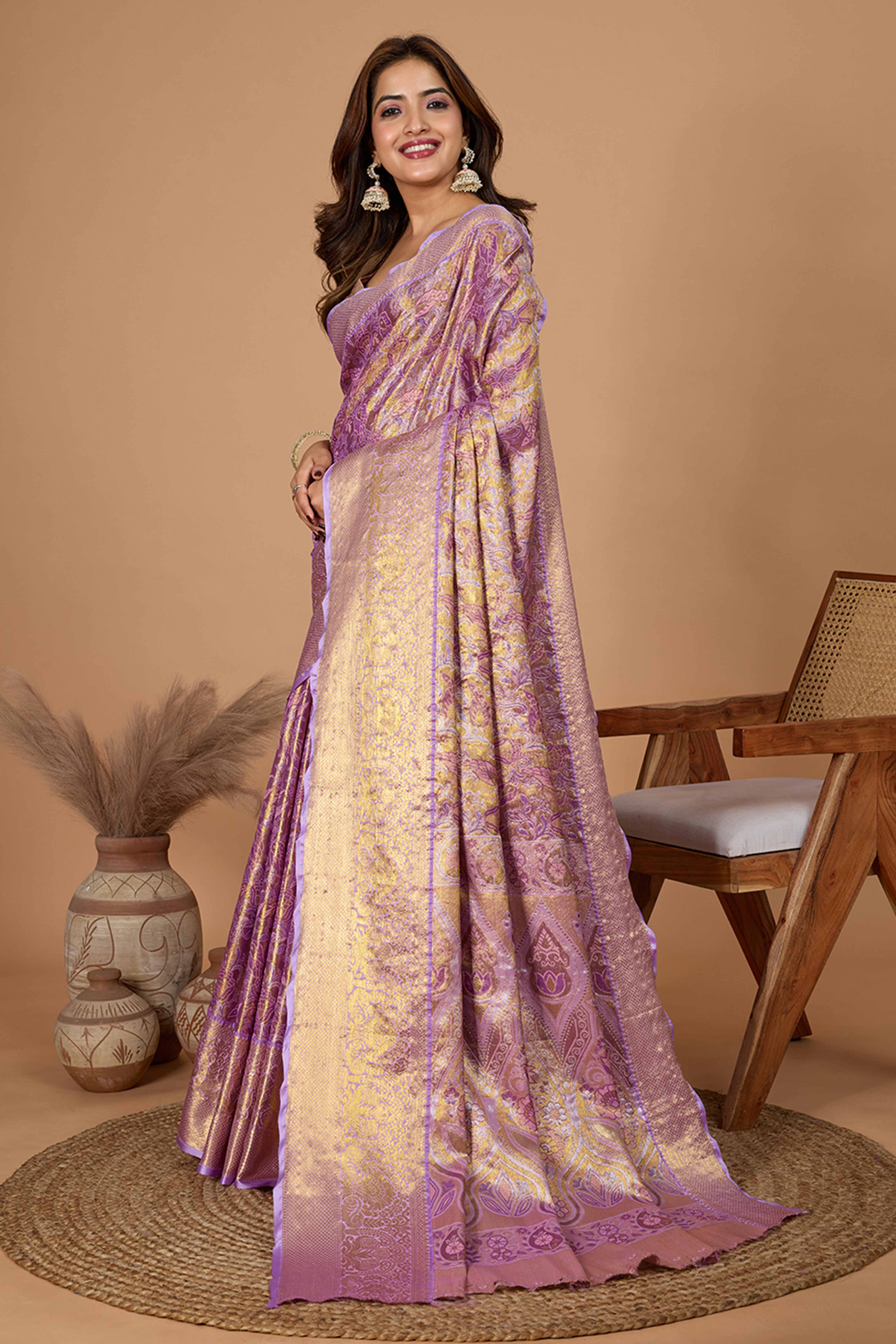 Purple Kanjivaram Silk Saree Adorned With Exquisite Floral Zari Weaving