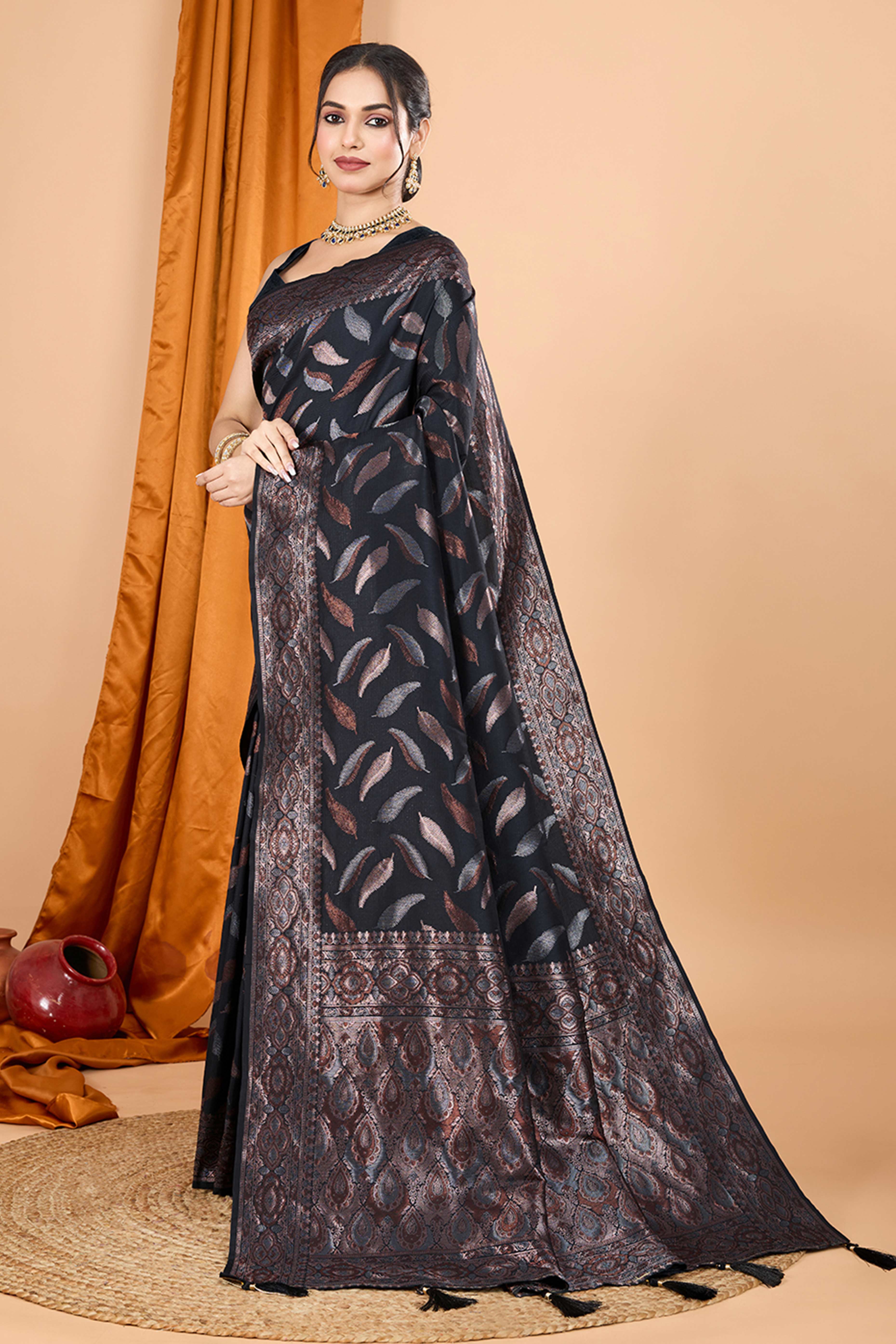 Black Pure Silk Saree With Intricate Leaf Pattern Zari Weaving & Graceful Tassels