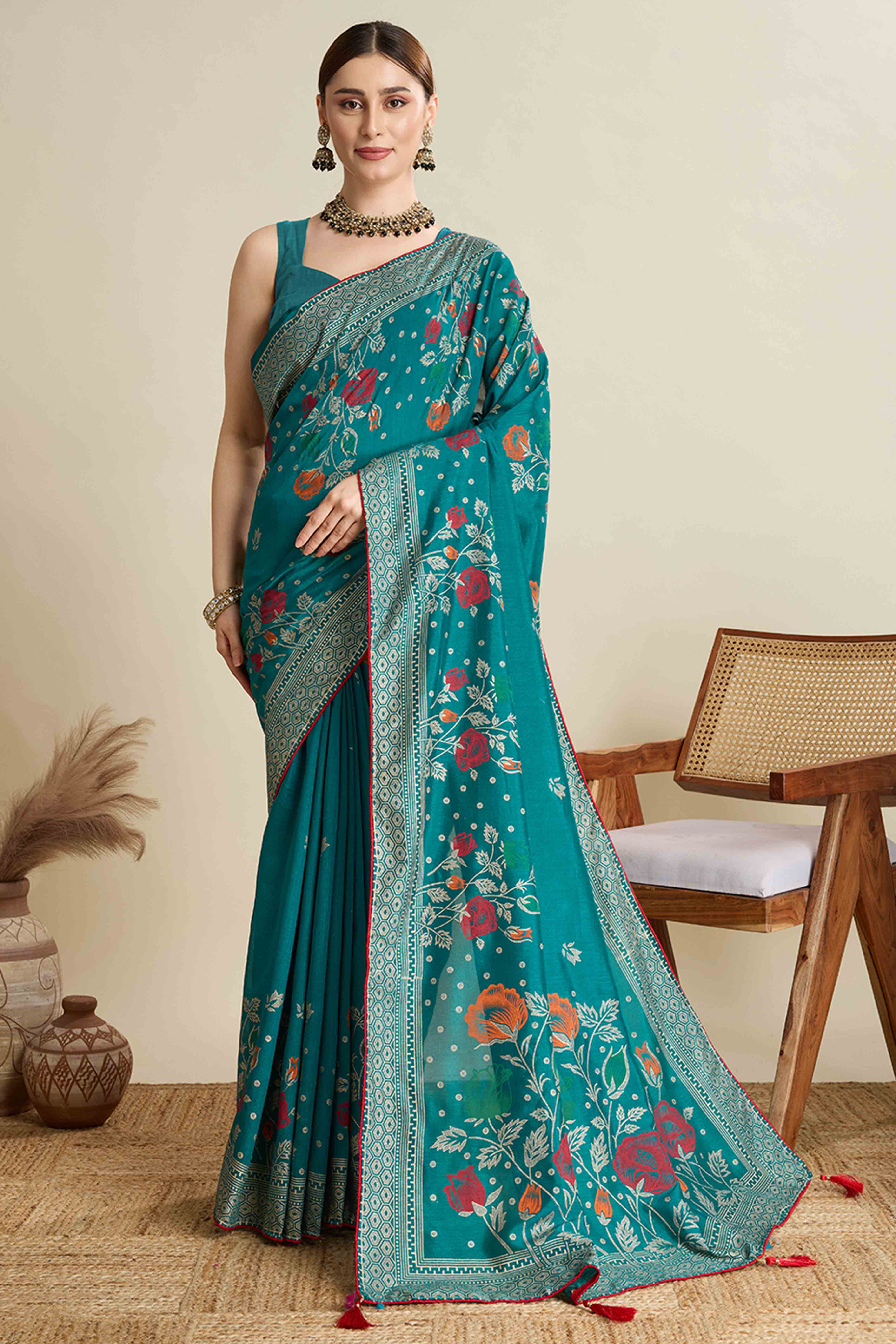 Rama Green Lightweight Cotton Silk Saree with Delicate Paisley Prints