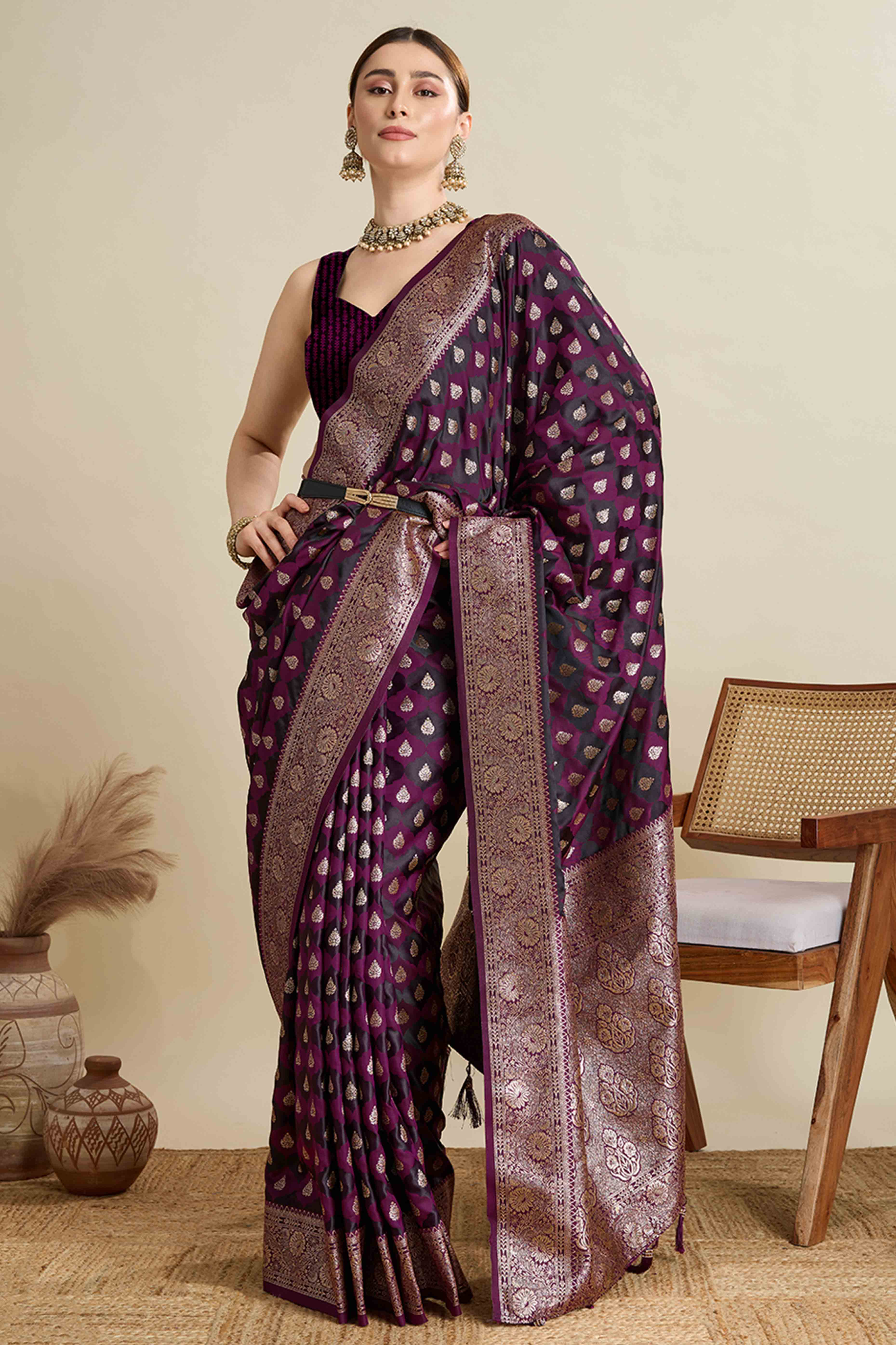 Wine Pure Silk Saree Featuring Traditional Banarasi Zari Weaving Patterns