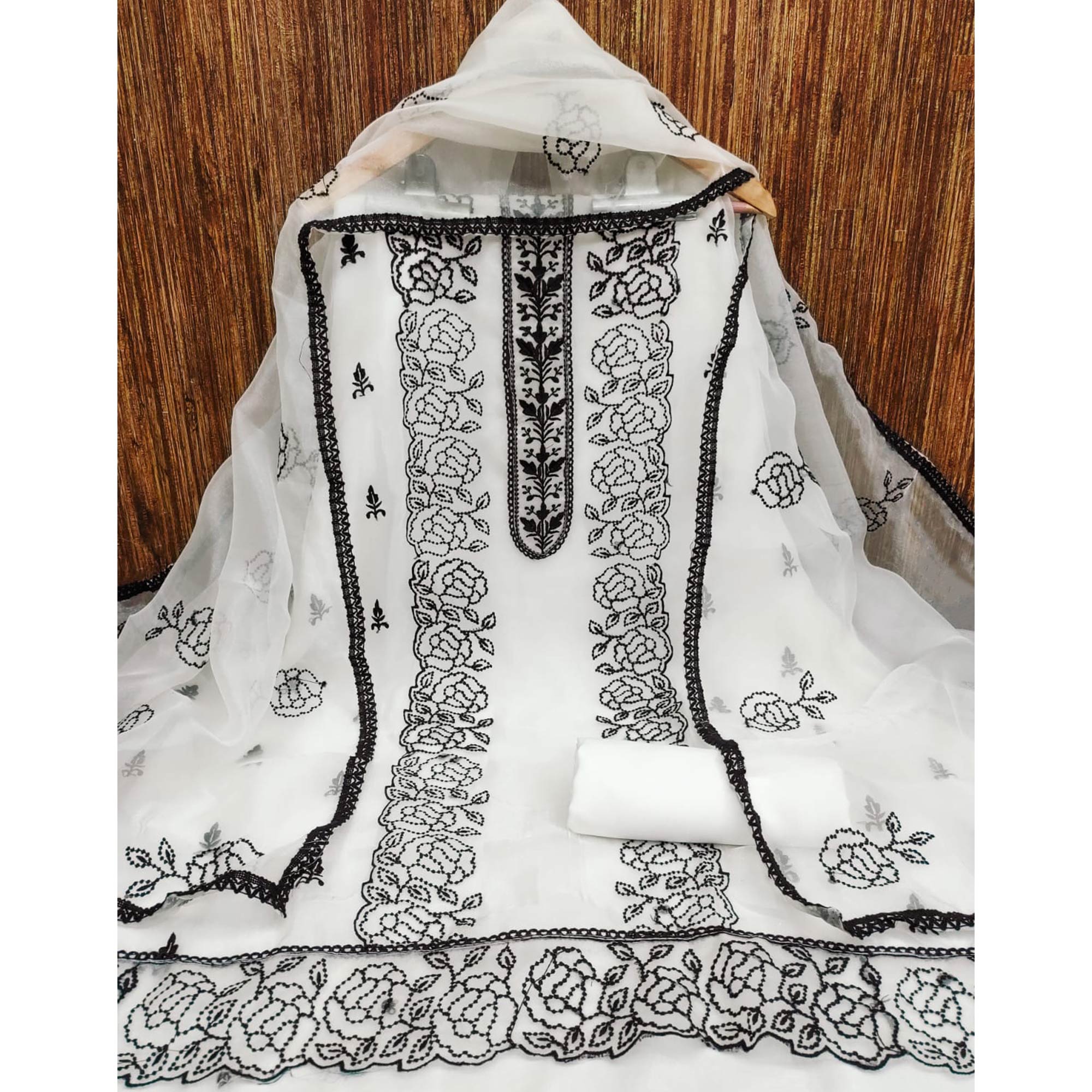 GNGR-41176-WHITE