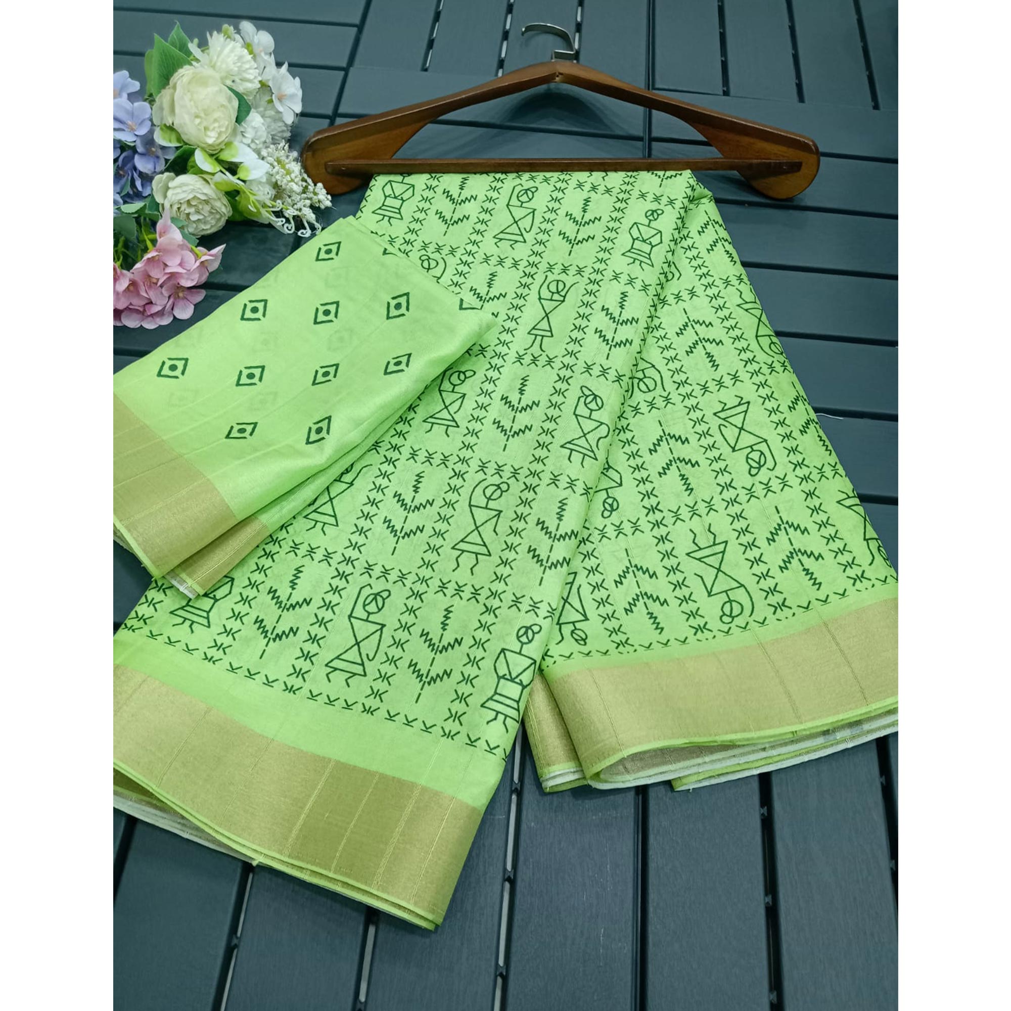 Green Digital Printed Dola Silk Saree With Jacquard Zari Border