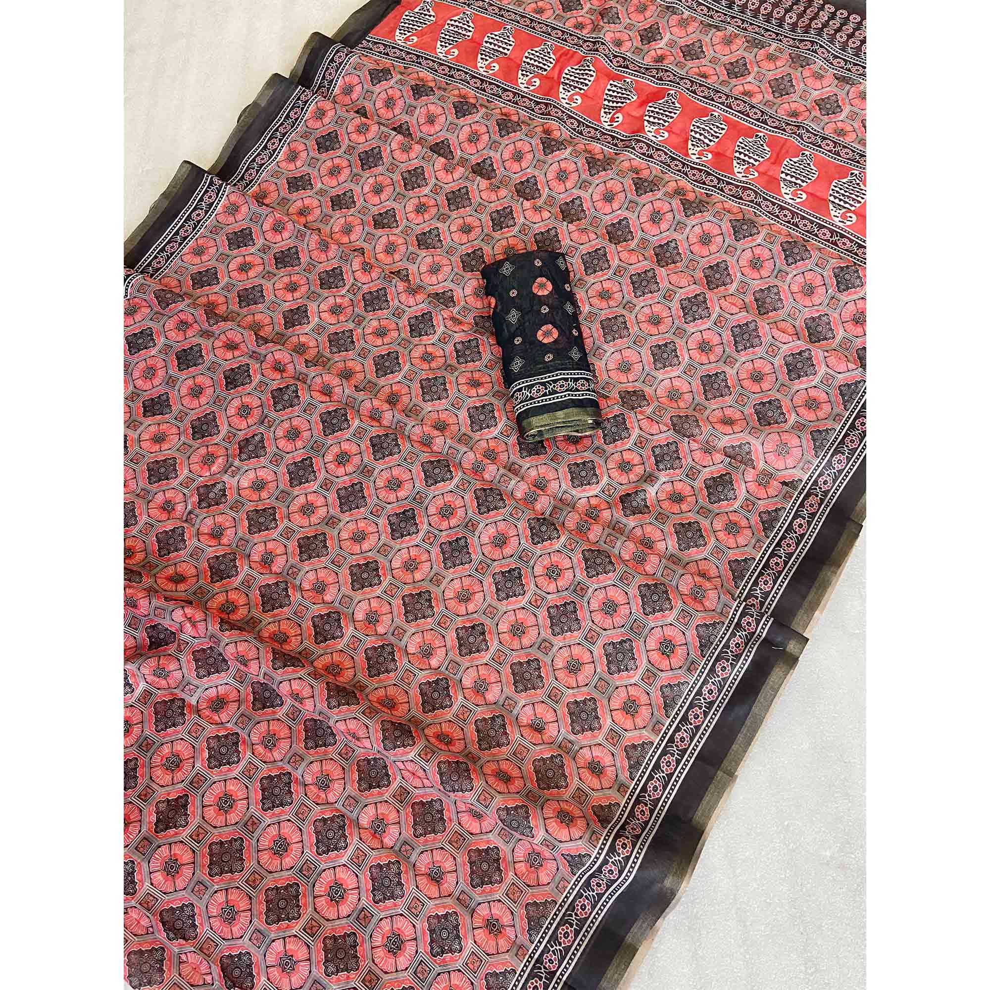 Pink & Black Floral Printed Linen Saree With Zari Border