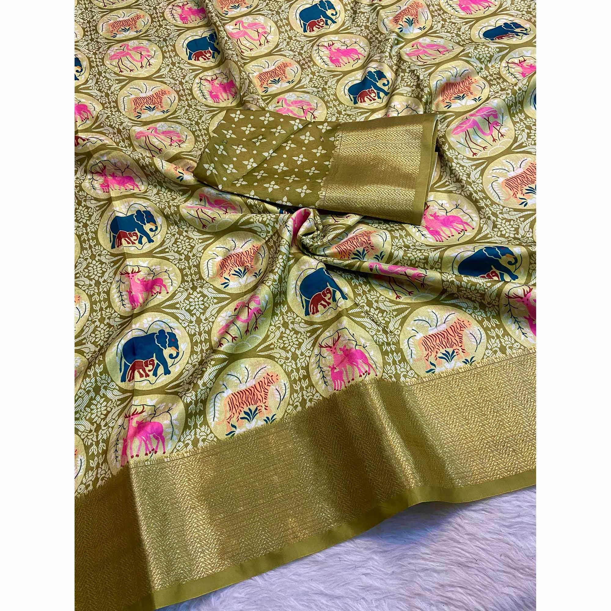 Green Floral Zari Weaving Dola Silk Saree