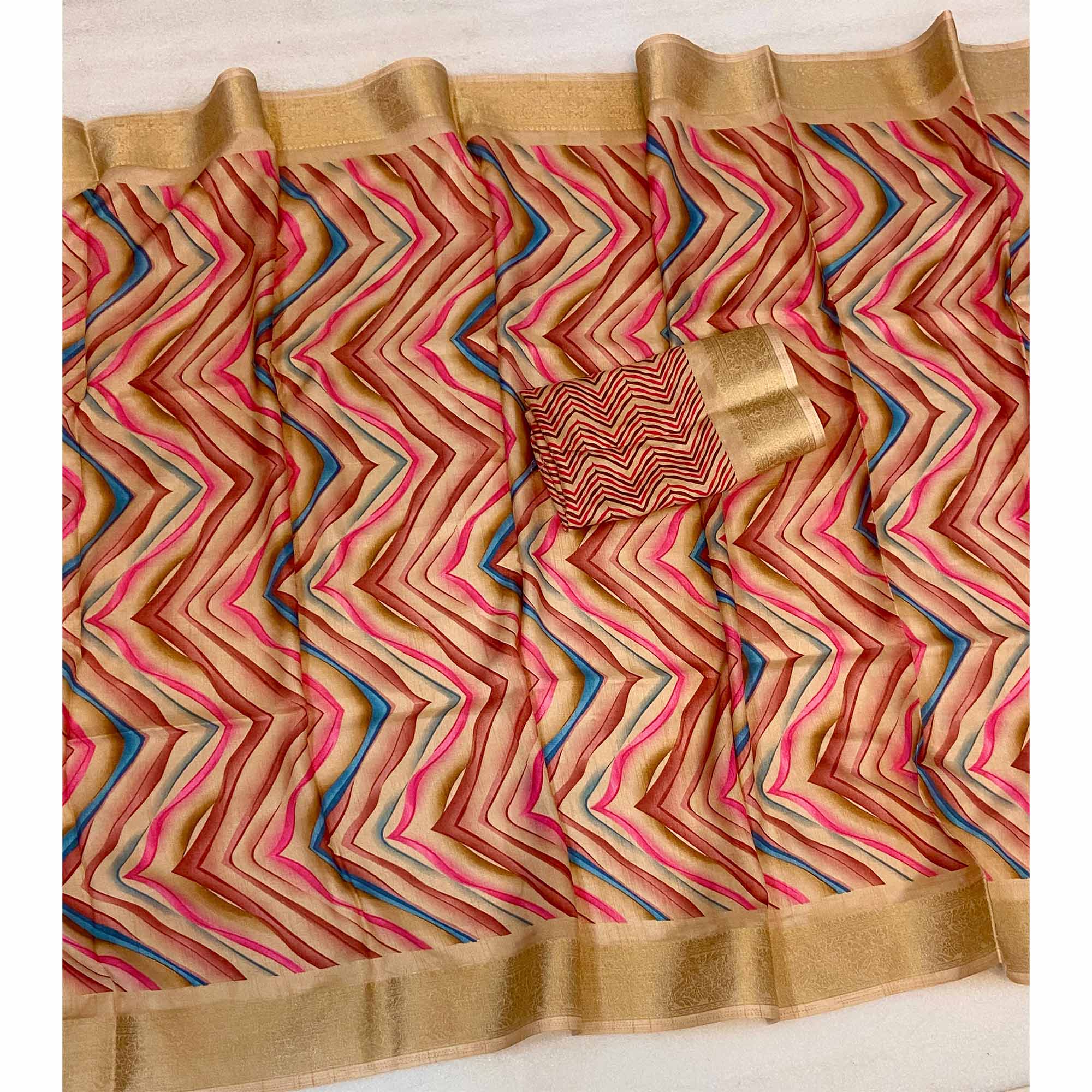 Peach Zig Zag Printed Dola Silk Saree With Woven Border