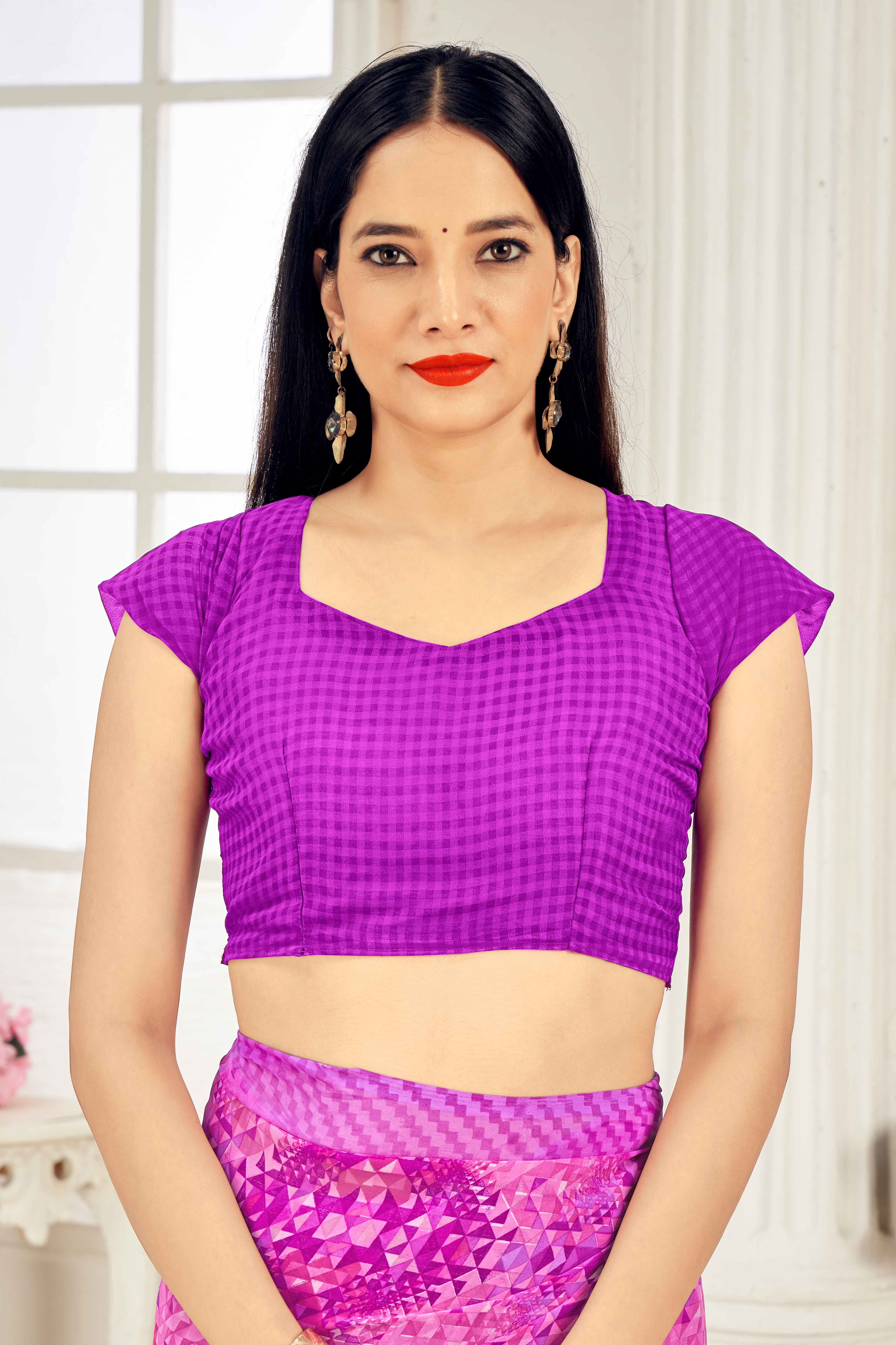 Pink Georgette Saree Adorned With Contemporary Geometric Print