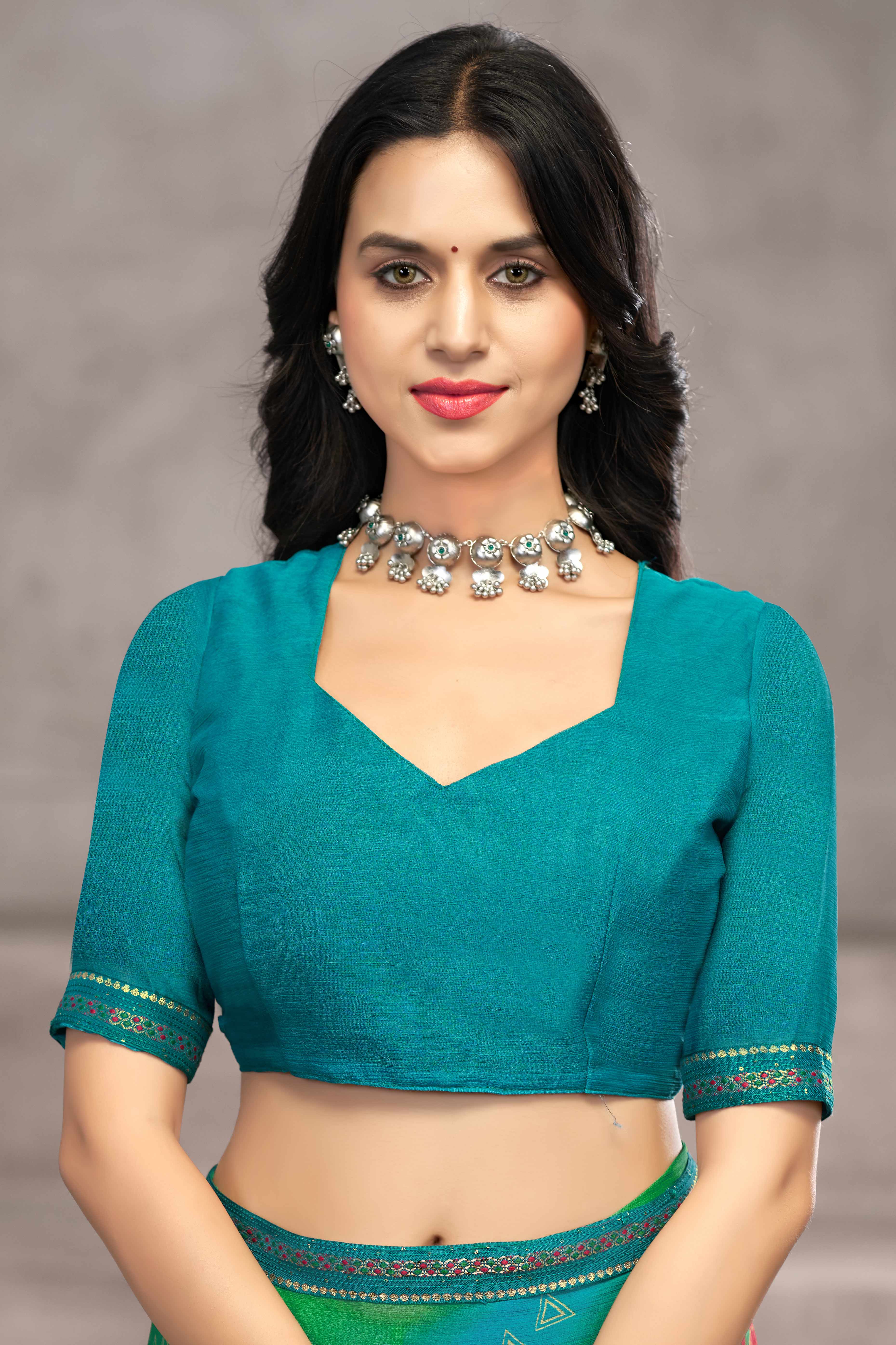 Elegant Green Chiffon Saree Featuring Digital Print & Graceful Lace Border