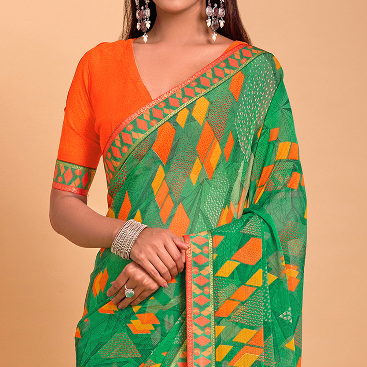 Green Geometric Printed Chiffon Saree