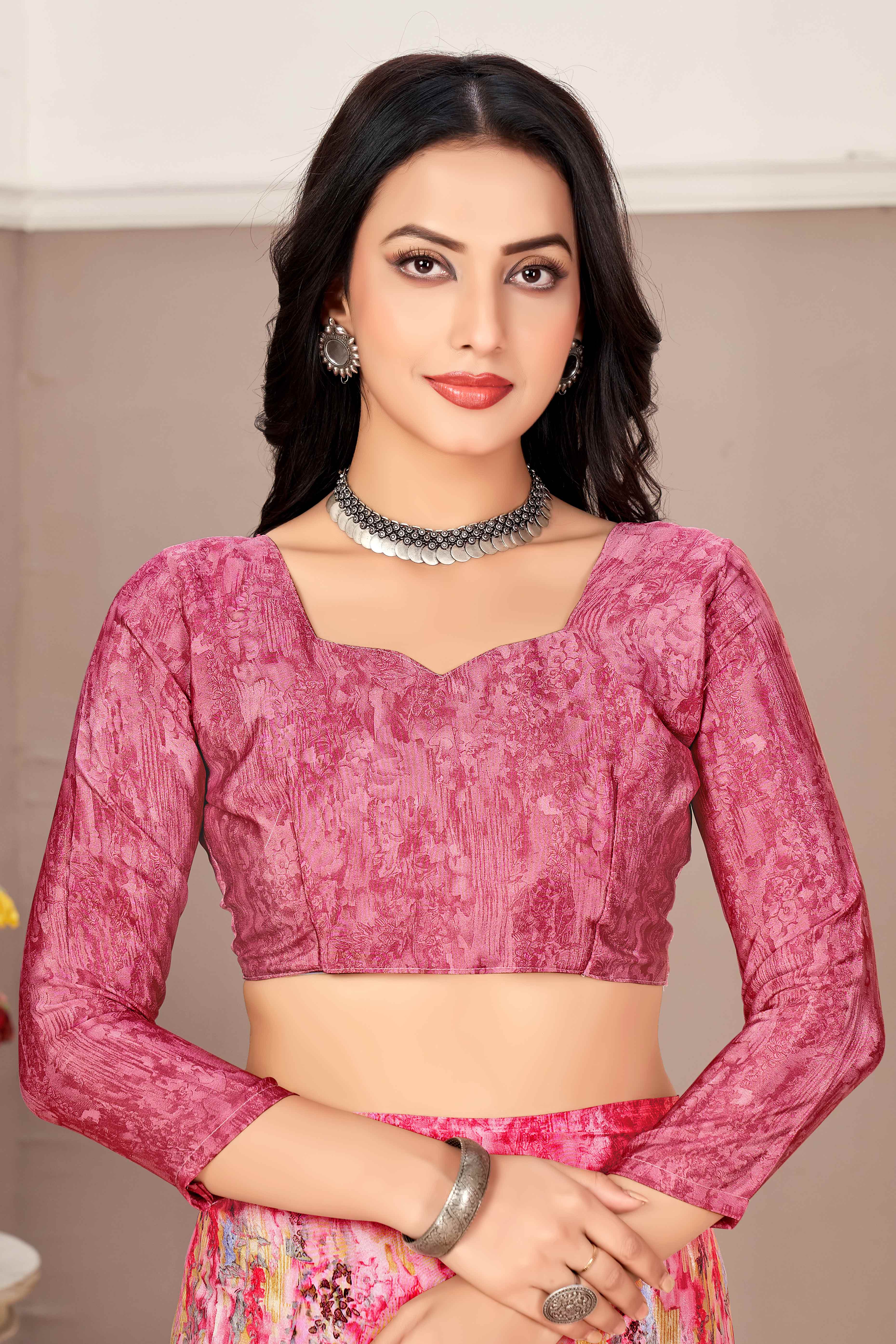 Onion Pink Silk Crepe Saree With Artistic Abstract Printed Work