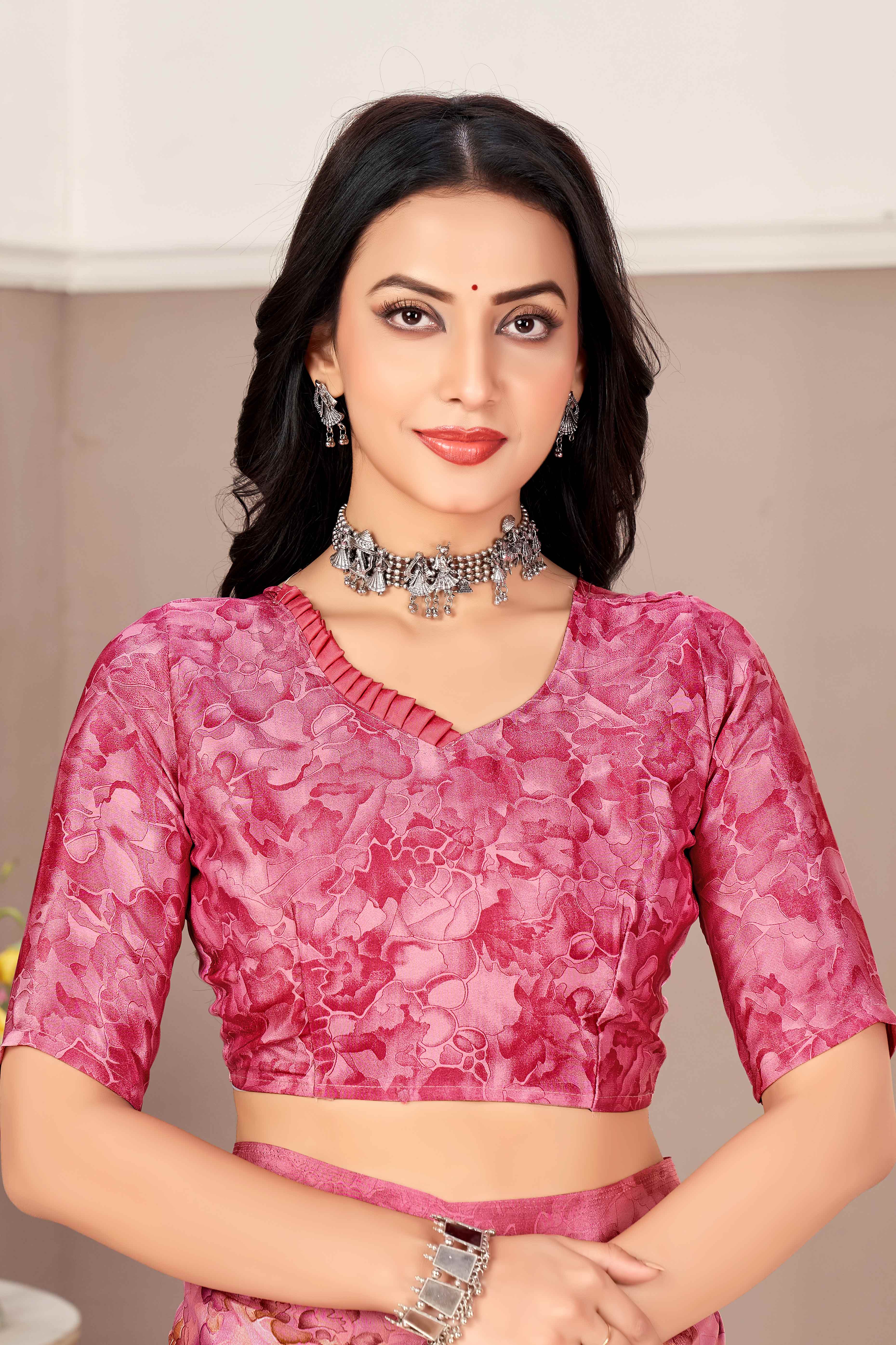 Pink Silk Crepe Saree With Artistic Abstract Printed Work