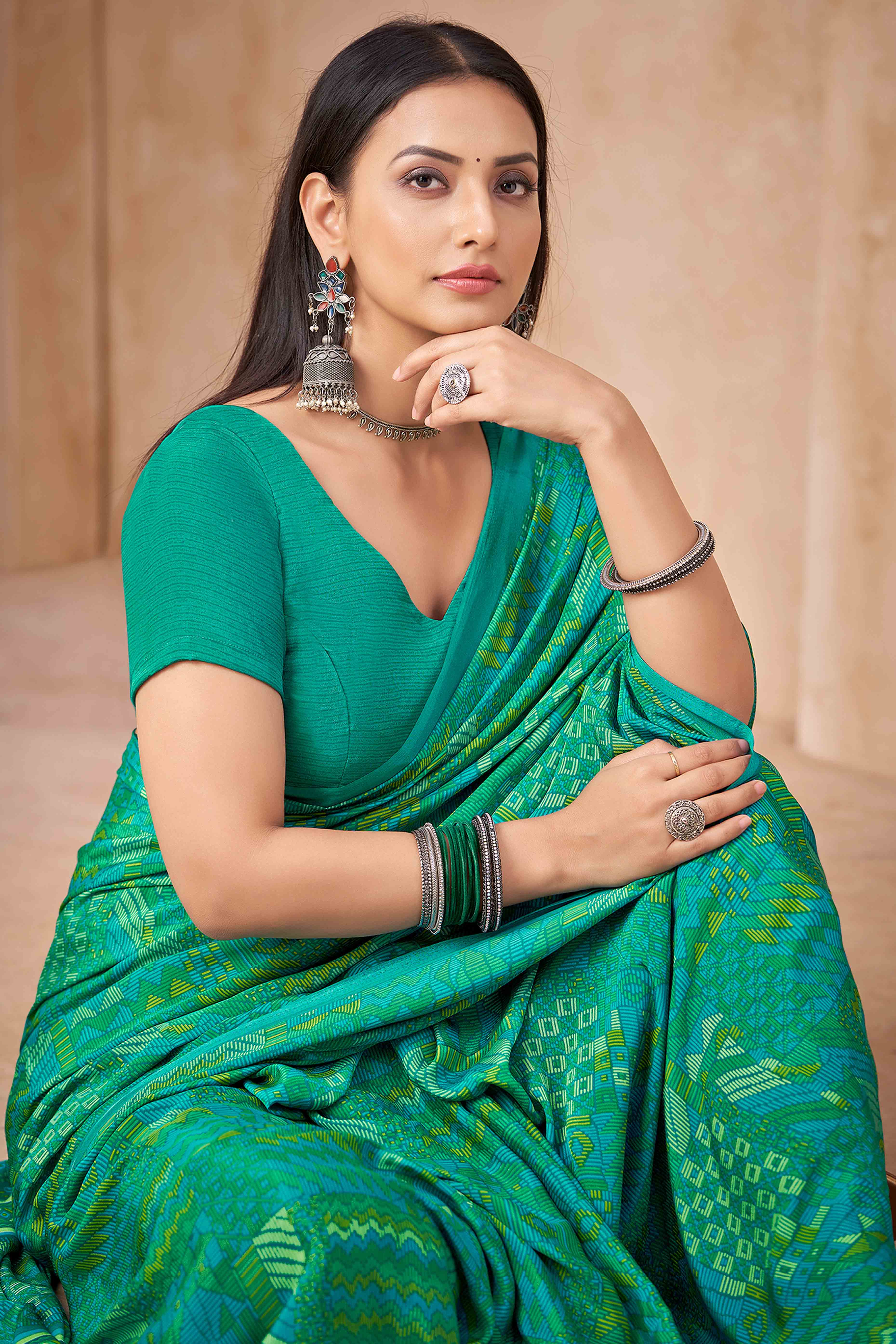 Rama Green Crepe Silk Saree Featuring Delicate Geometric Print Work