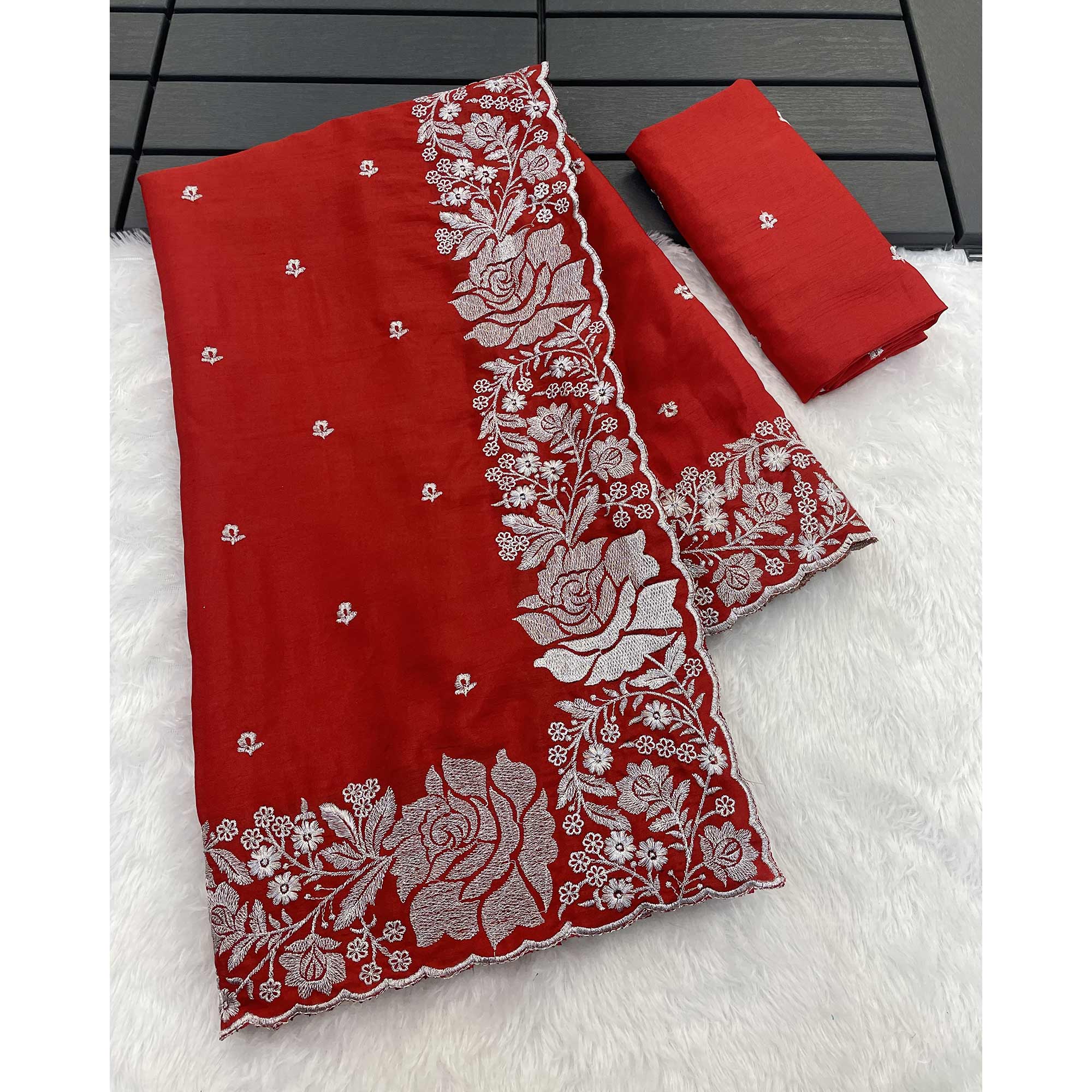 Elegant Red Chinon Chiffon Saree Embellished with Timeless Floral Zari Embroidery