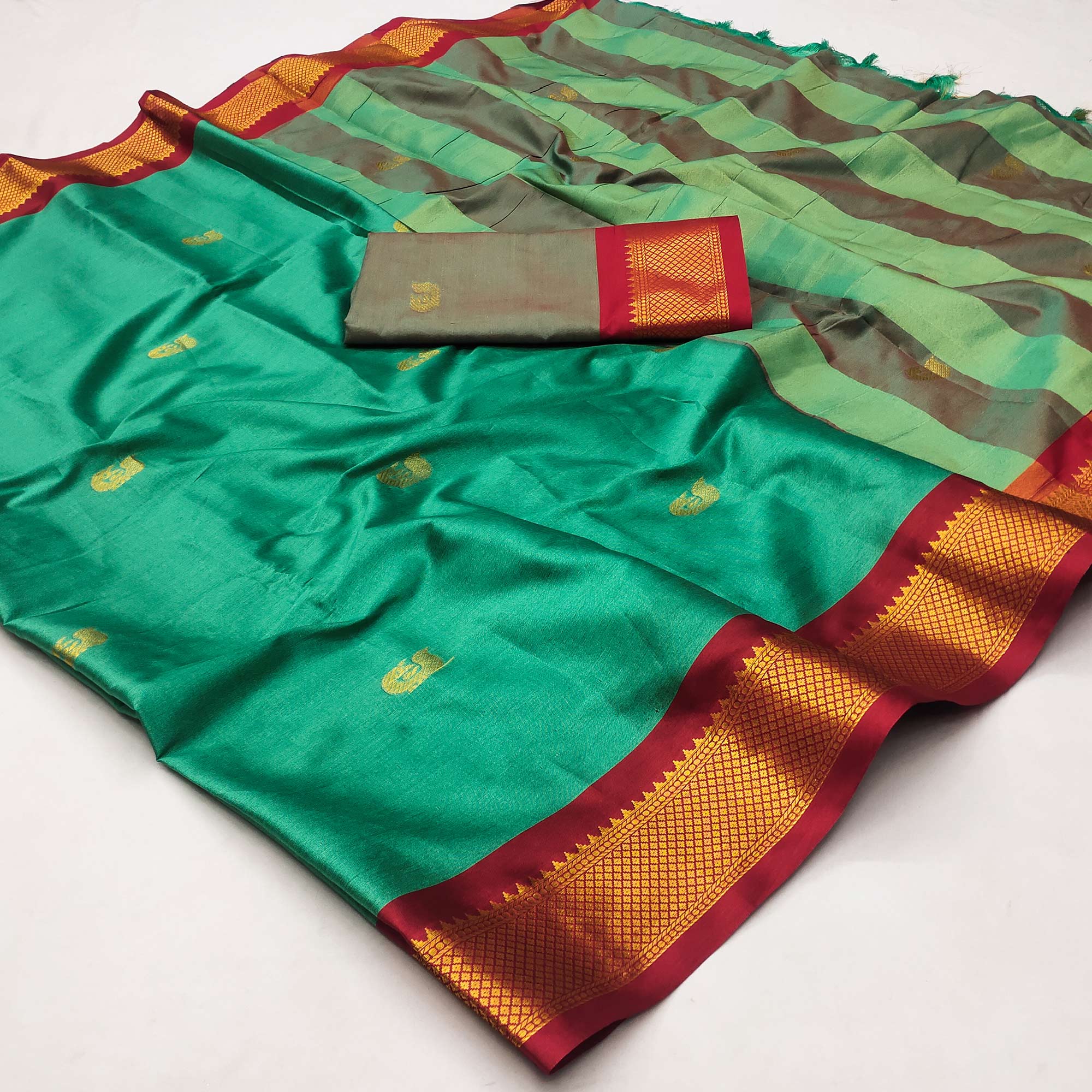 Rama Green Butti Work Woven Cotton Silk Saree