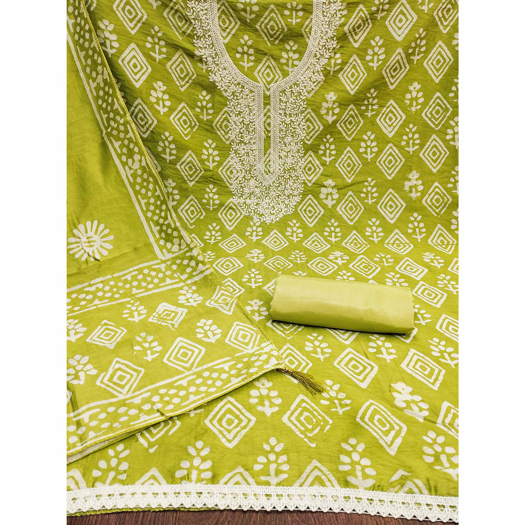 PDM-ANUSHKA-6500-GREEN