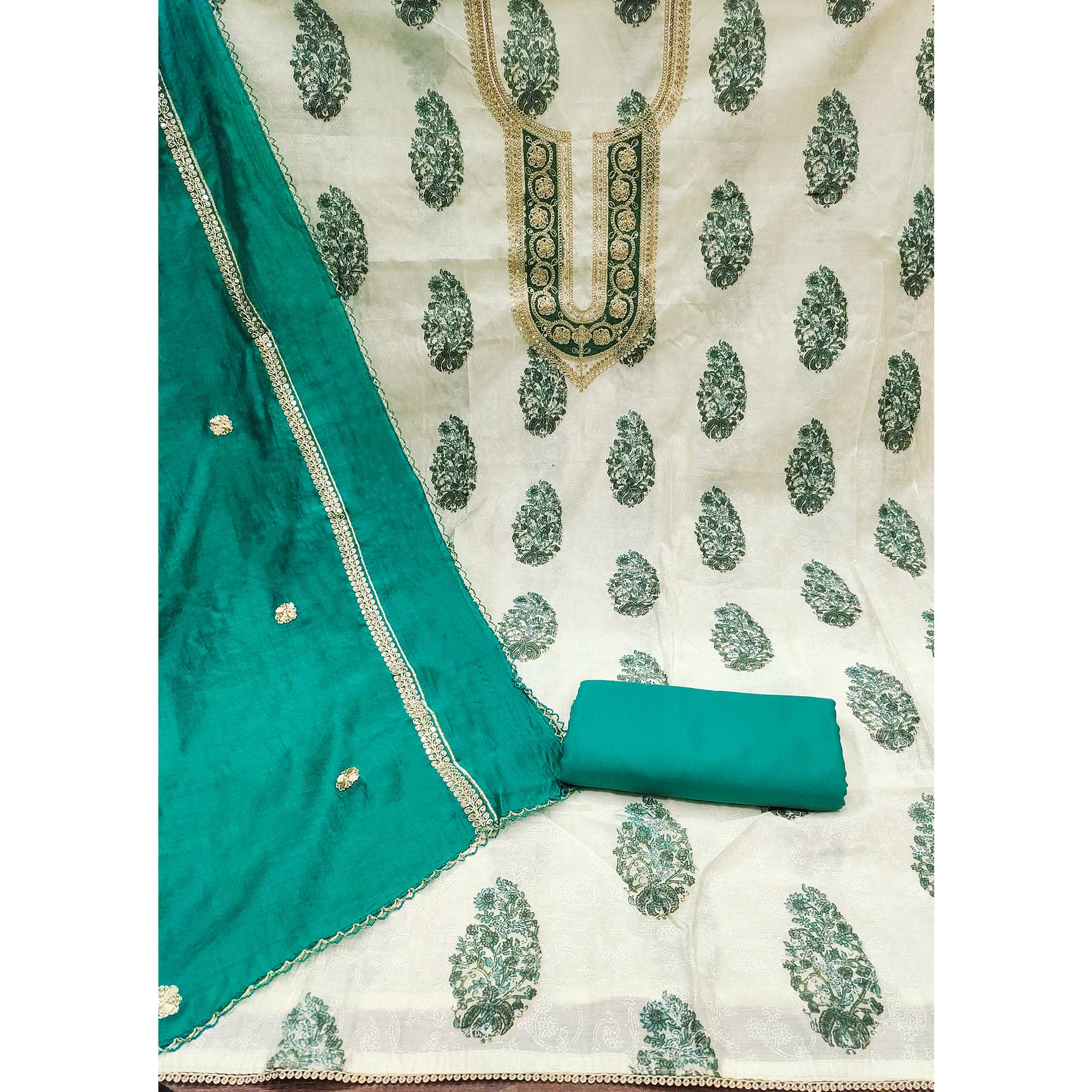Cream & Rama Green Floral Printed Pure Cotton Dress Material