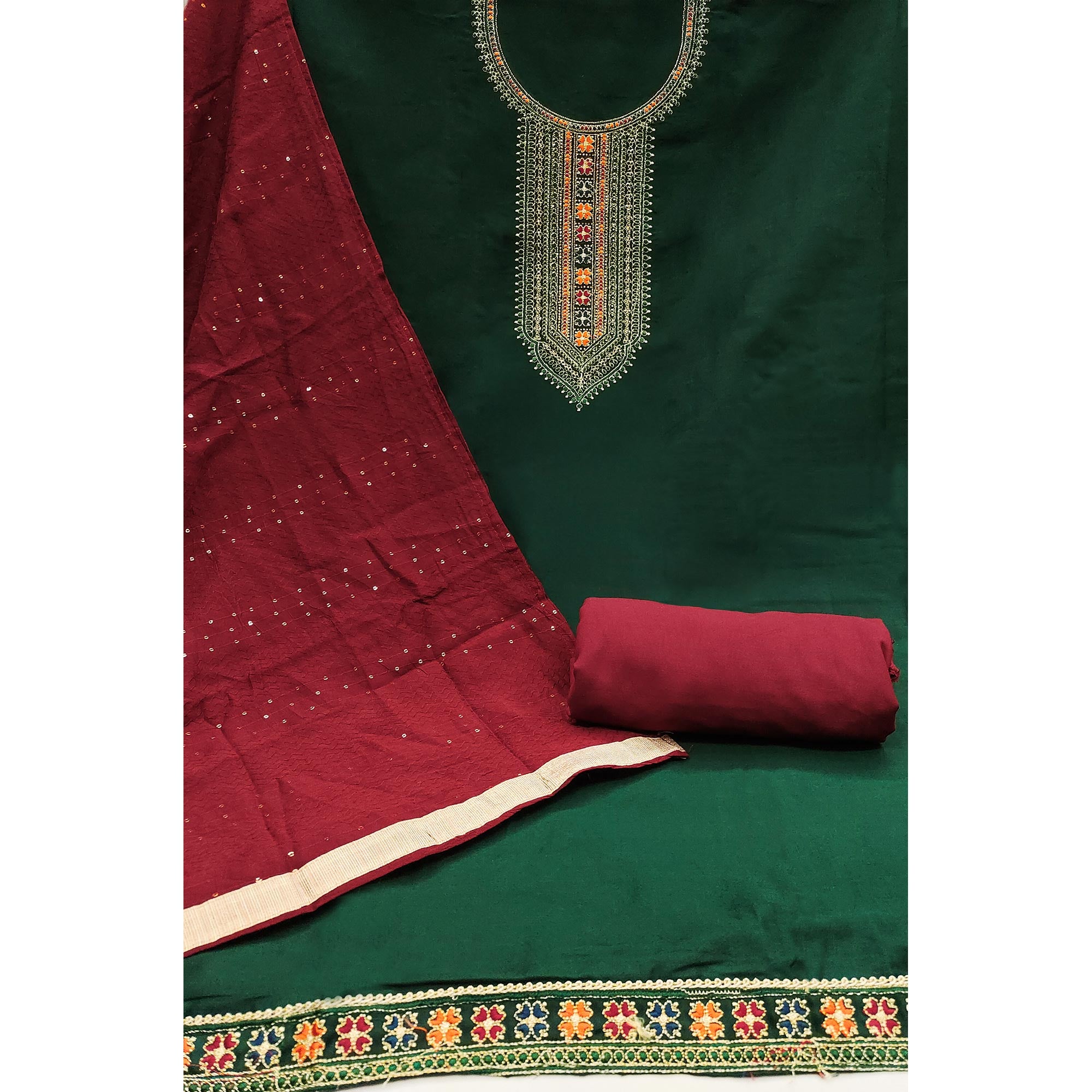 PDM-RADHIKA-6257-GREEN