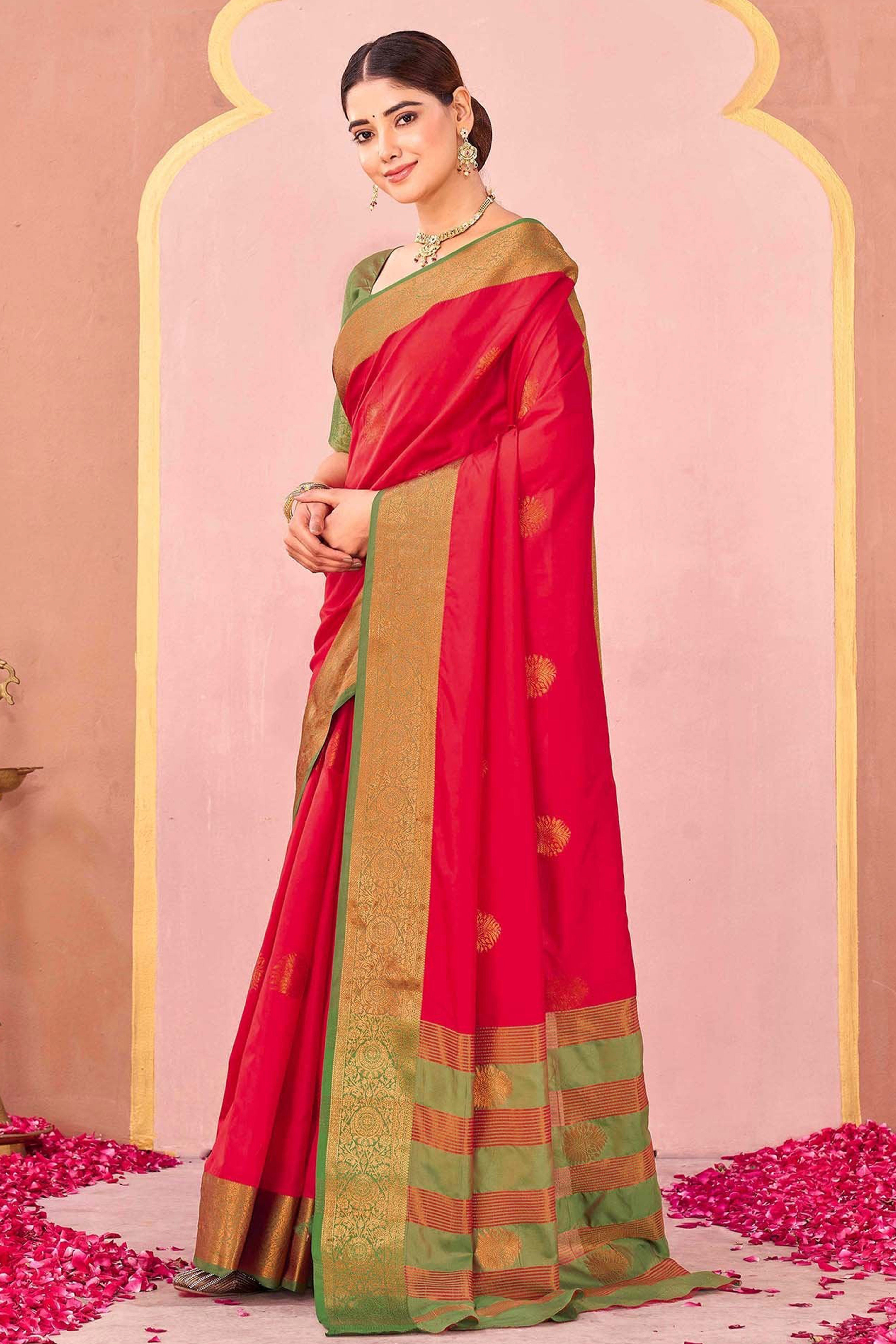 Red Silk Blend Saree Adorned With Zari Woven Floral & Paisley Design