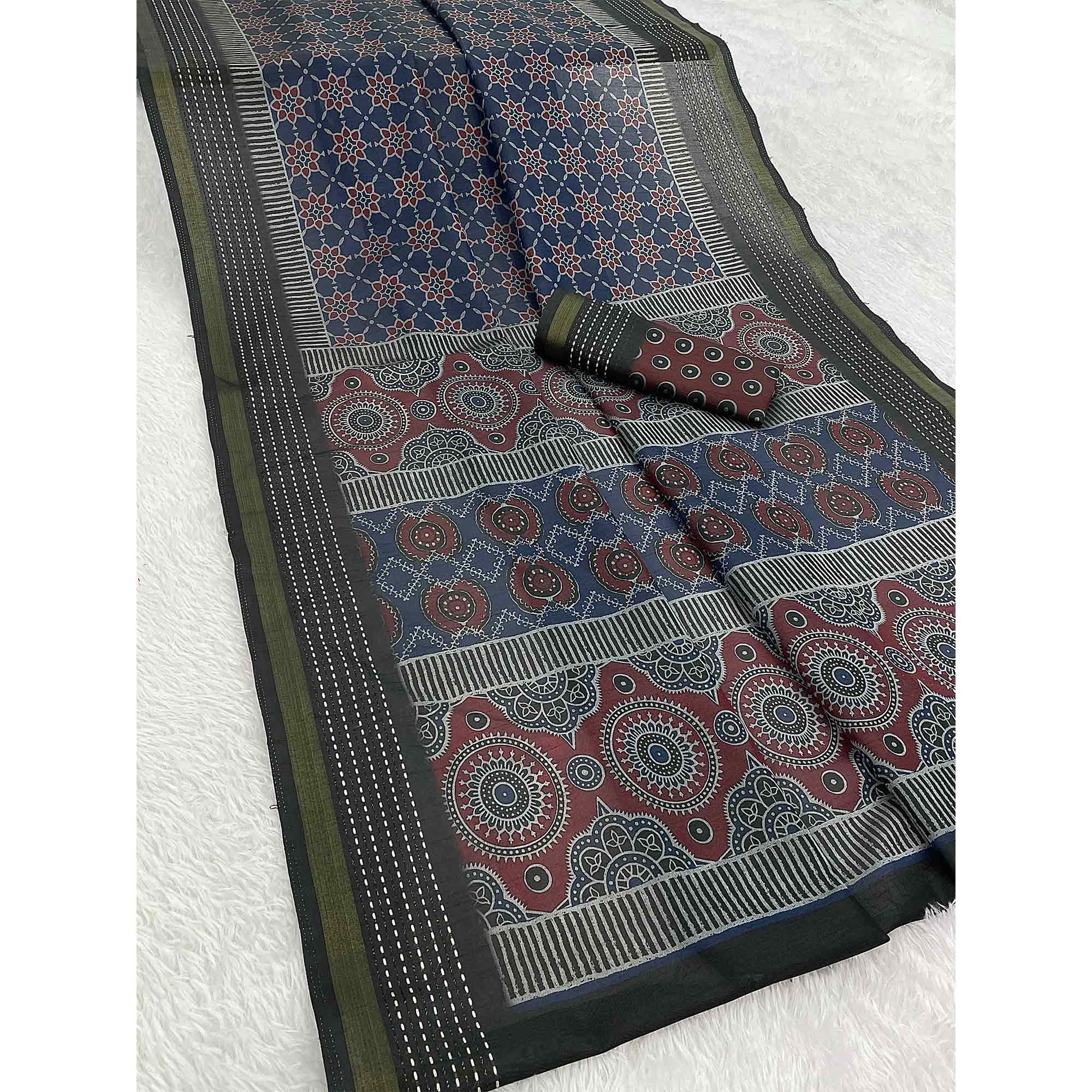 Graceful Navy Blue Digital Ikkat Printed Saree in Luxurious Silk Blend Fabric