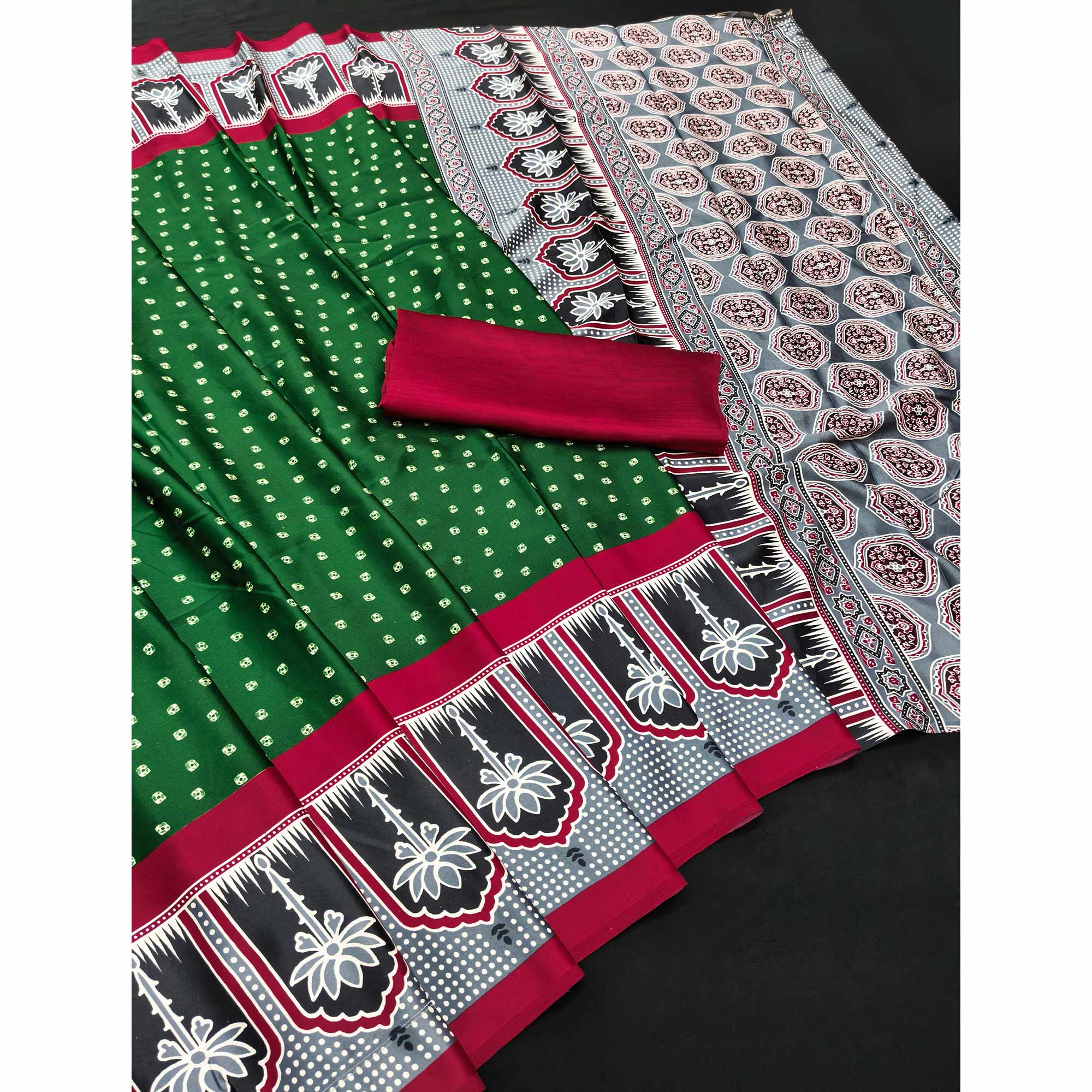 Classic Green Crepe Silk Saree Enhanced with Bandhani Work for Timeless Appeal