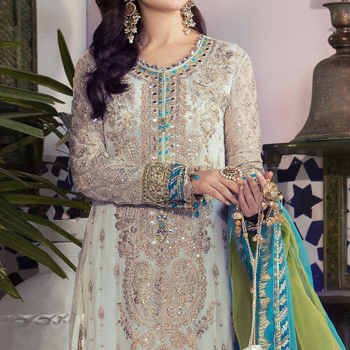 White Floral Embroidered Georgette Pakistani Suit