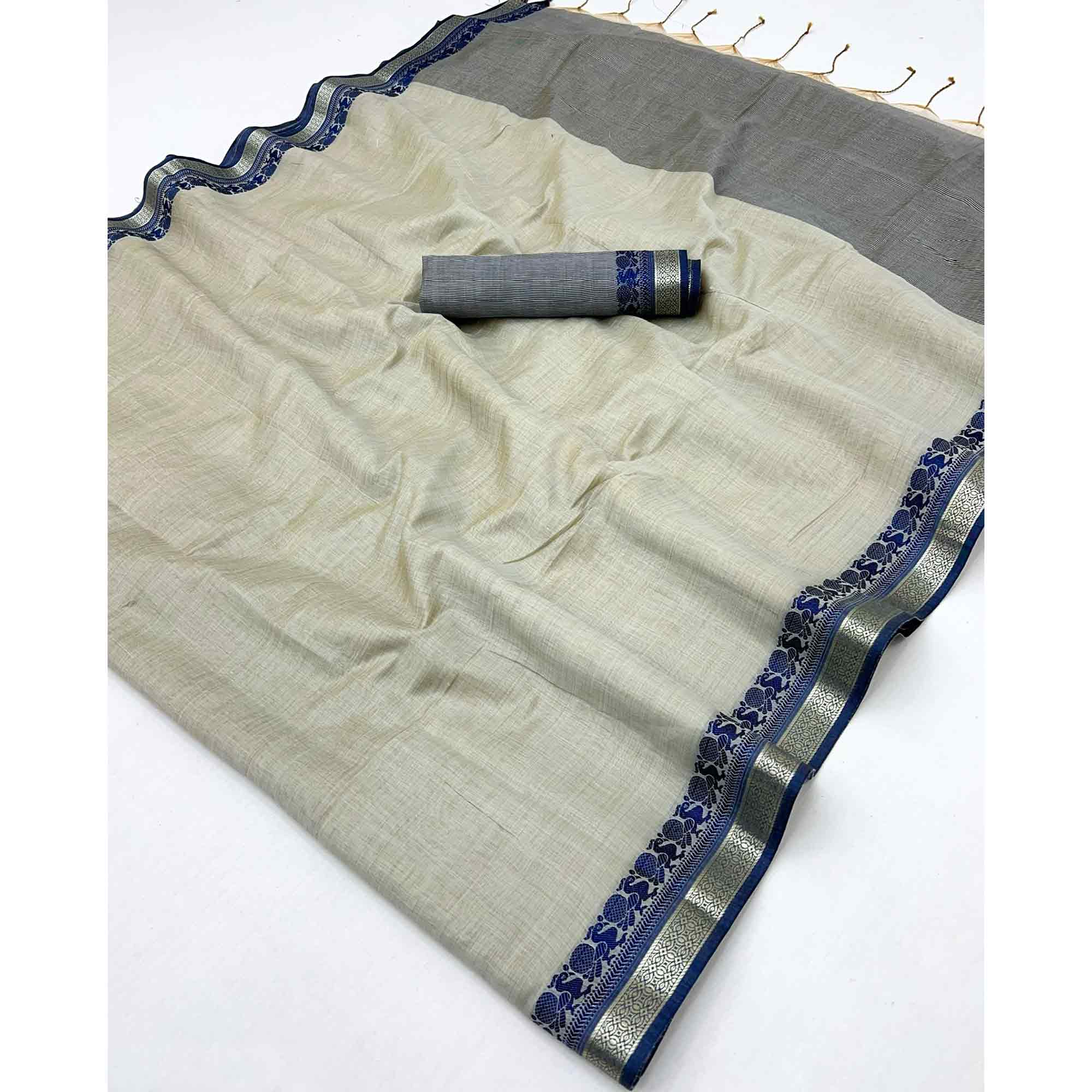 Light Grey Pure Handloom Silk Saree with an Elegantly Woven Jacquard Border