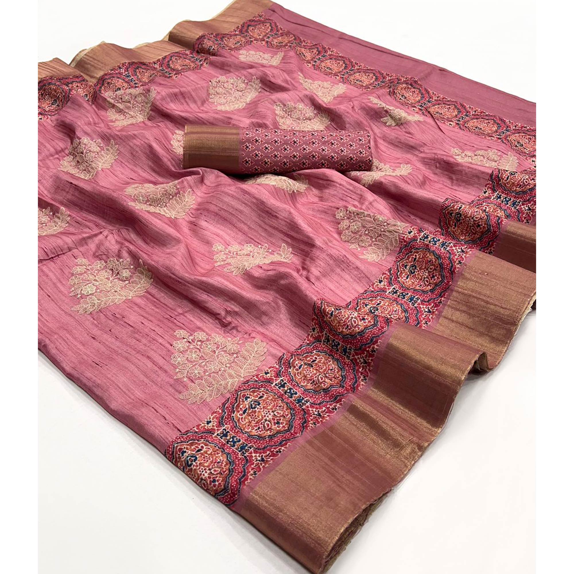 Embroidered Floral Dusty Pink Khaadi Saree with Ethnic Weaving Border