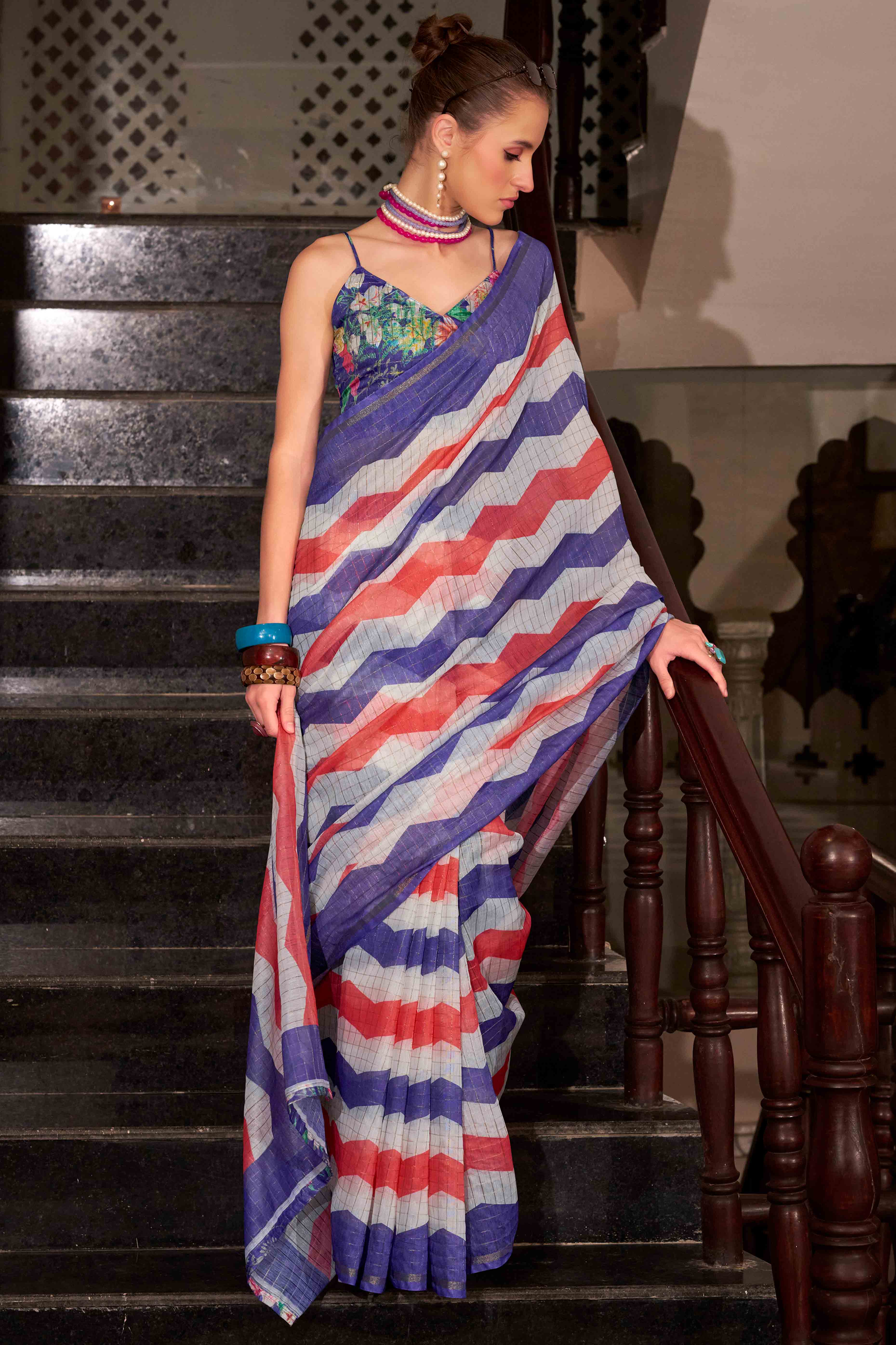 Blue Woven Cotton Silk Saree With A Zig-Zag Pattern