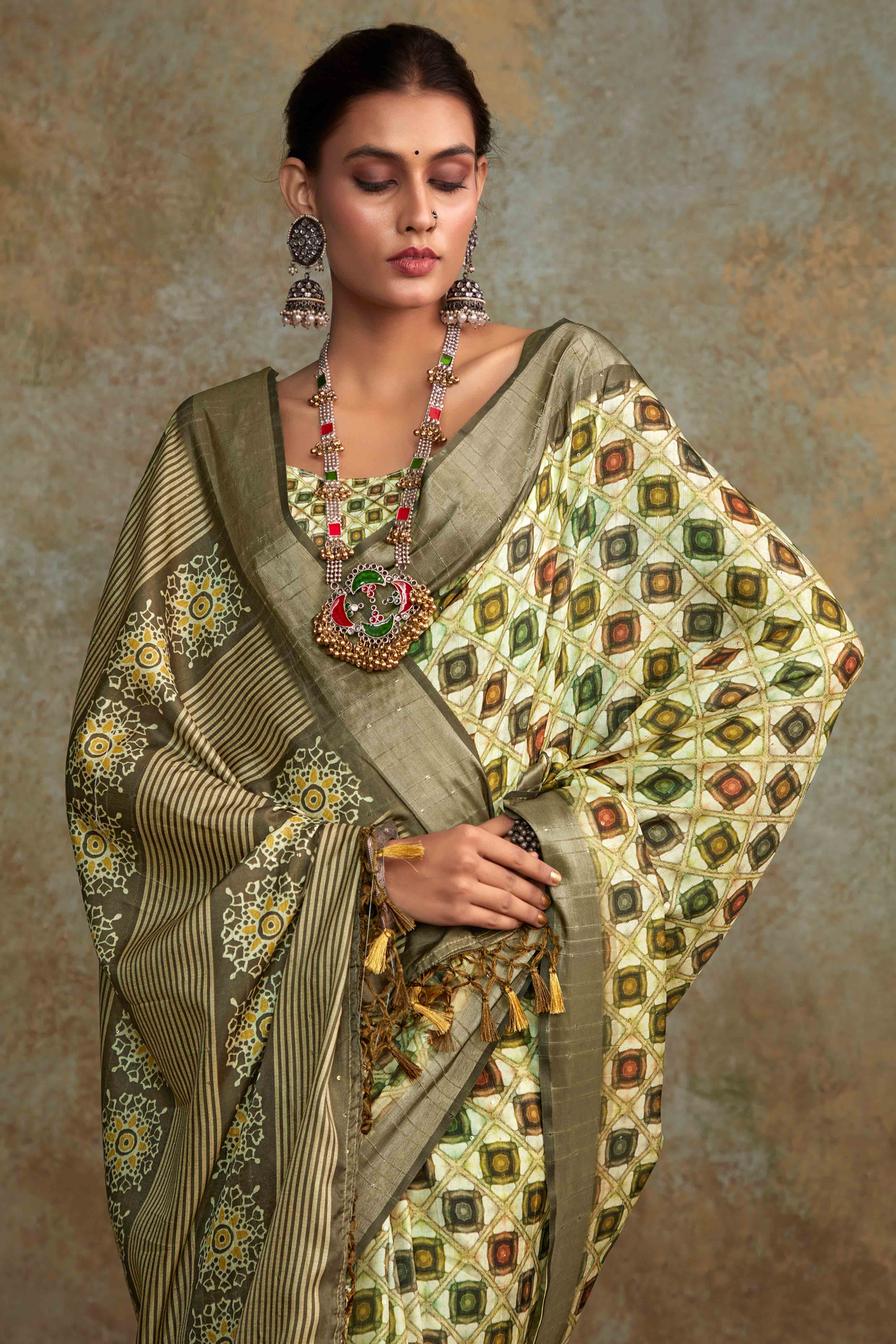 Green Geometric Printed Cotton Silk Saree