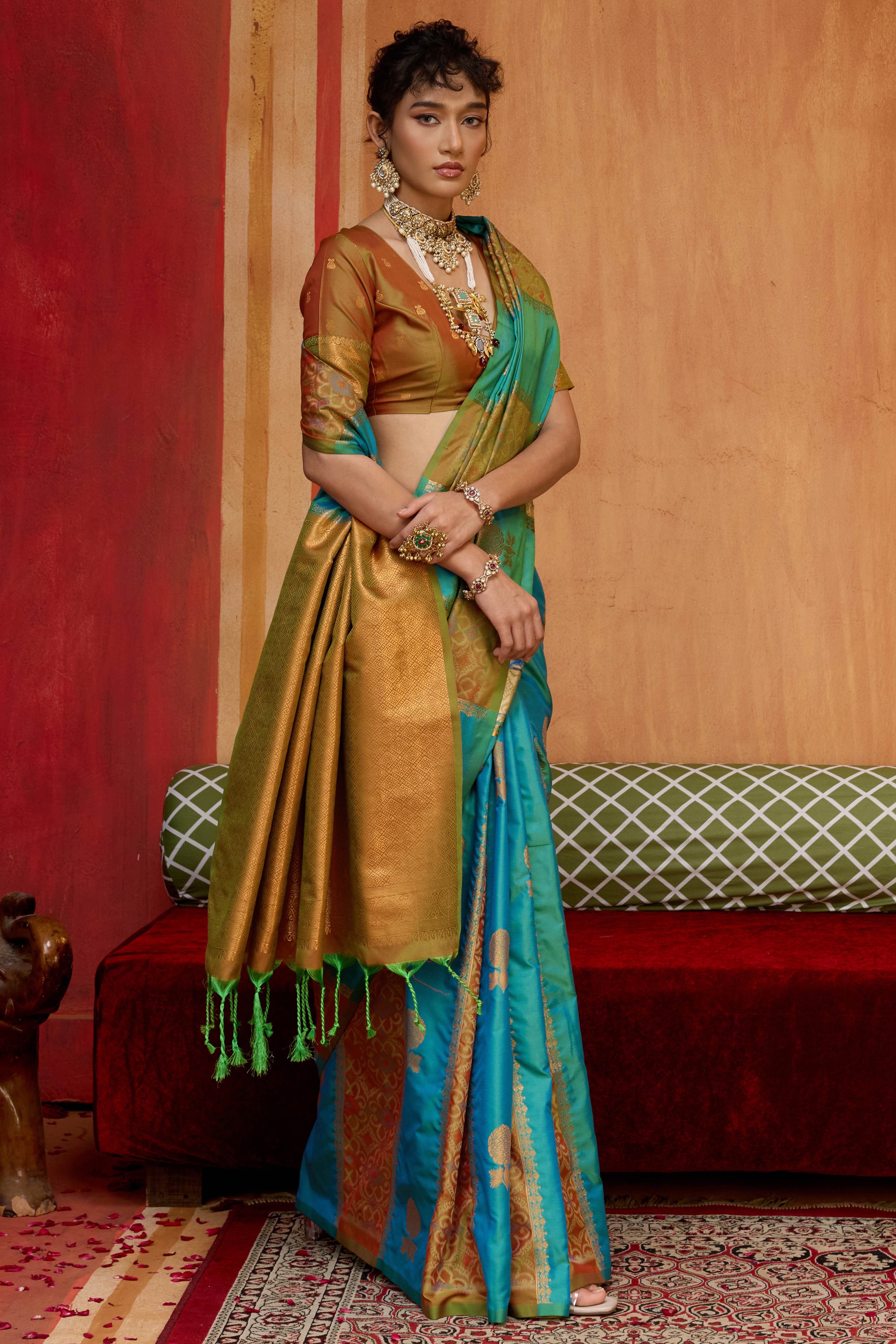 Classic Rama Blue Floral Handloom Weaving Art Silk Saree With Statement Tassel Pallu