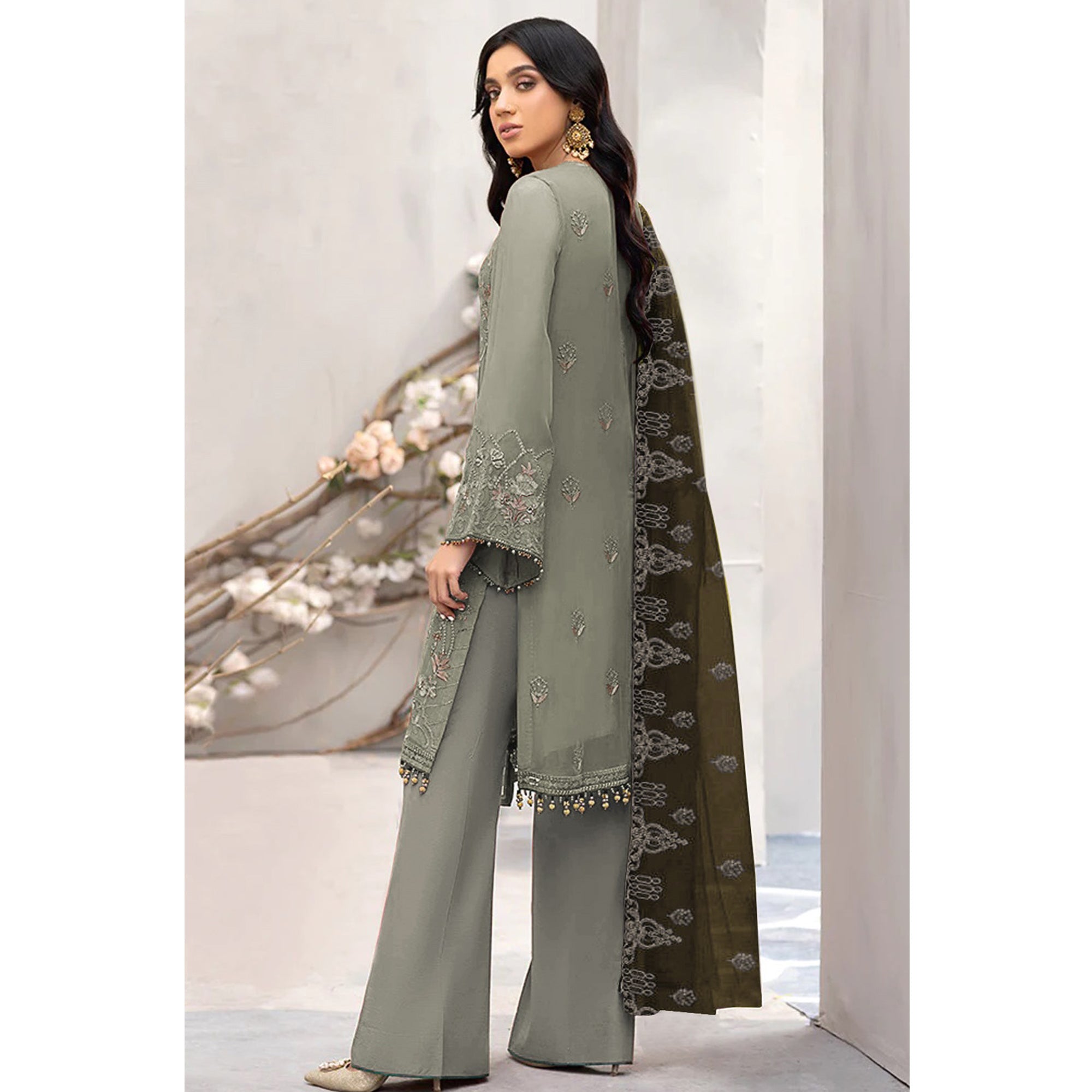 Green Floral Embroidered Georgette Semi Stitched Pakistani Suit