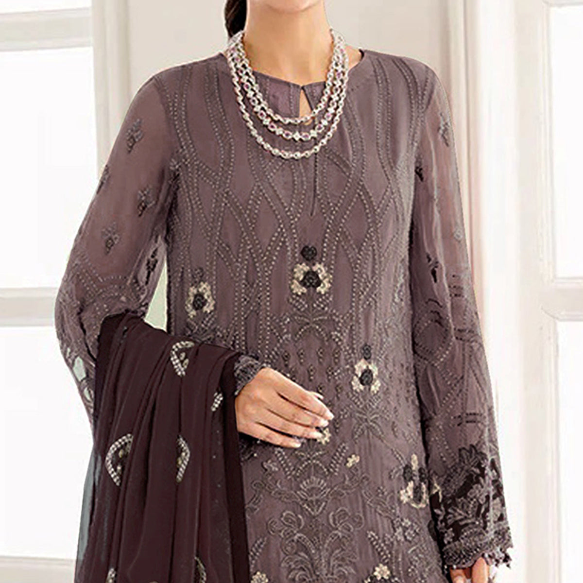 Mauve Embroidered Georgette Semi Stitched Pakistani Suit