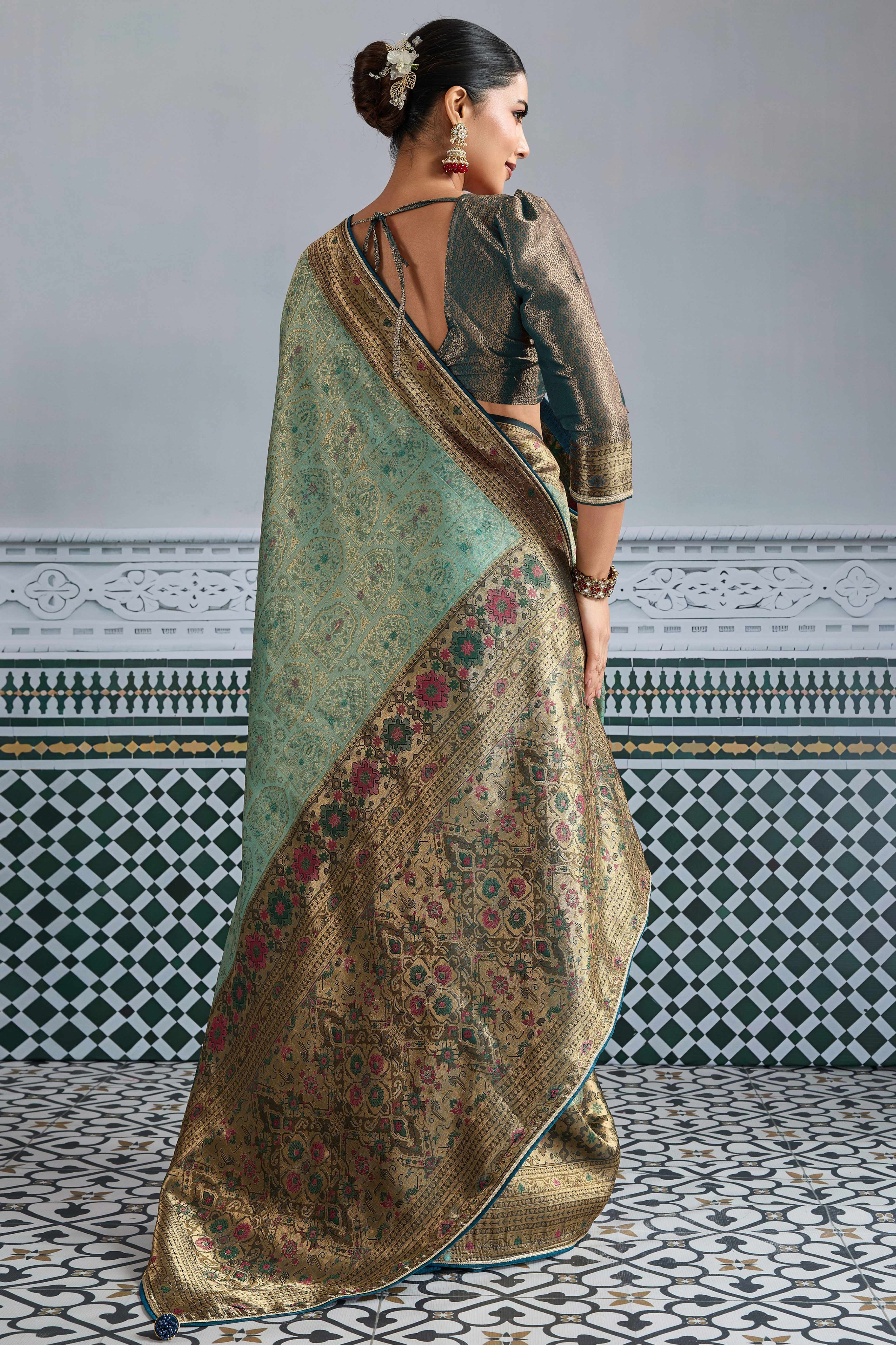 Sea Green Mul Silk Festive Kanjivaram Saree Showcasing Fine Zari Work and a Regal Finish