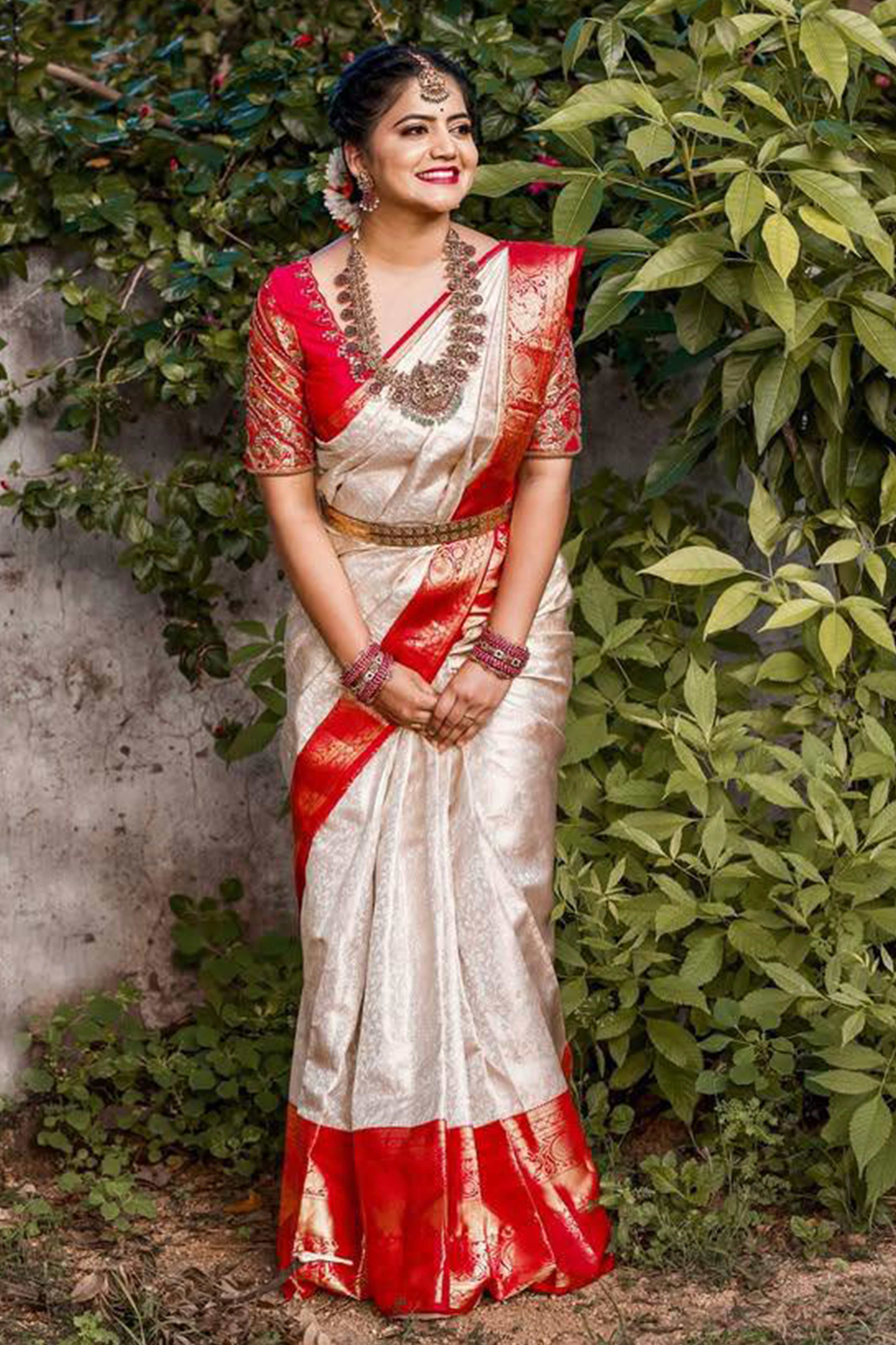 Off-White Banarasi Silk Saree With Delicate Zari Weaving For A Graceful Look