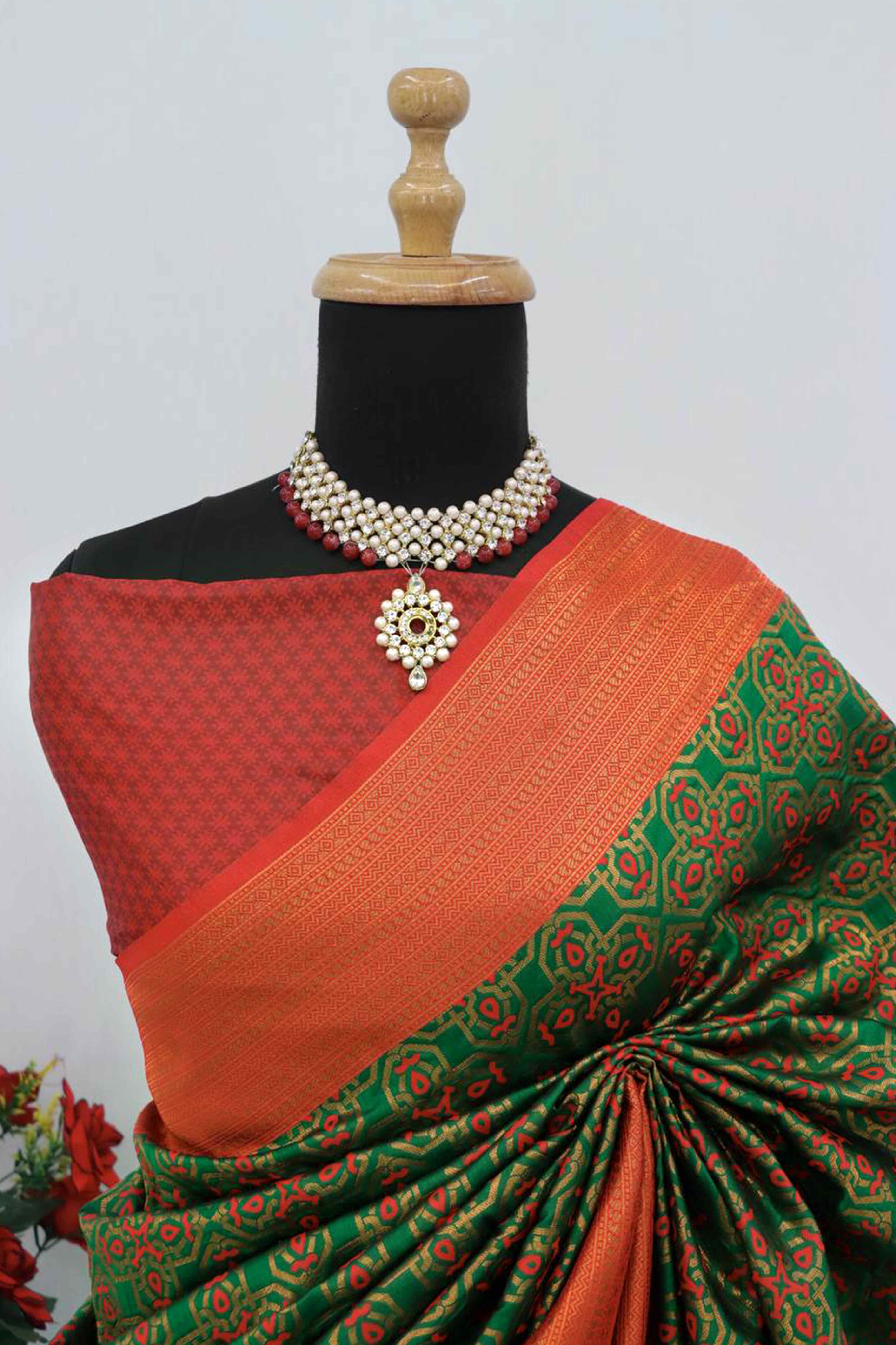Green Zari Woven With Butti Work Banarasi Silk Saree