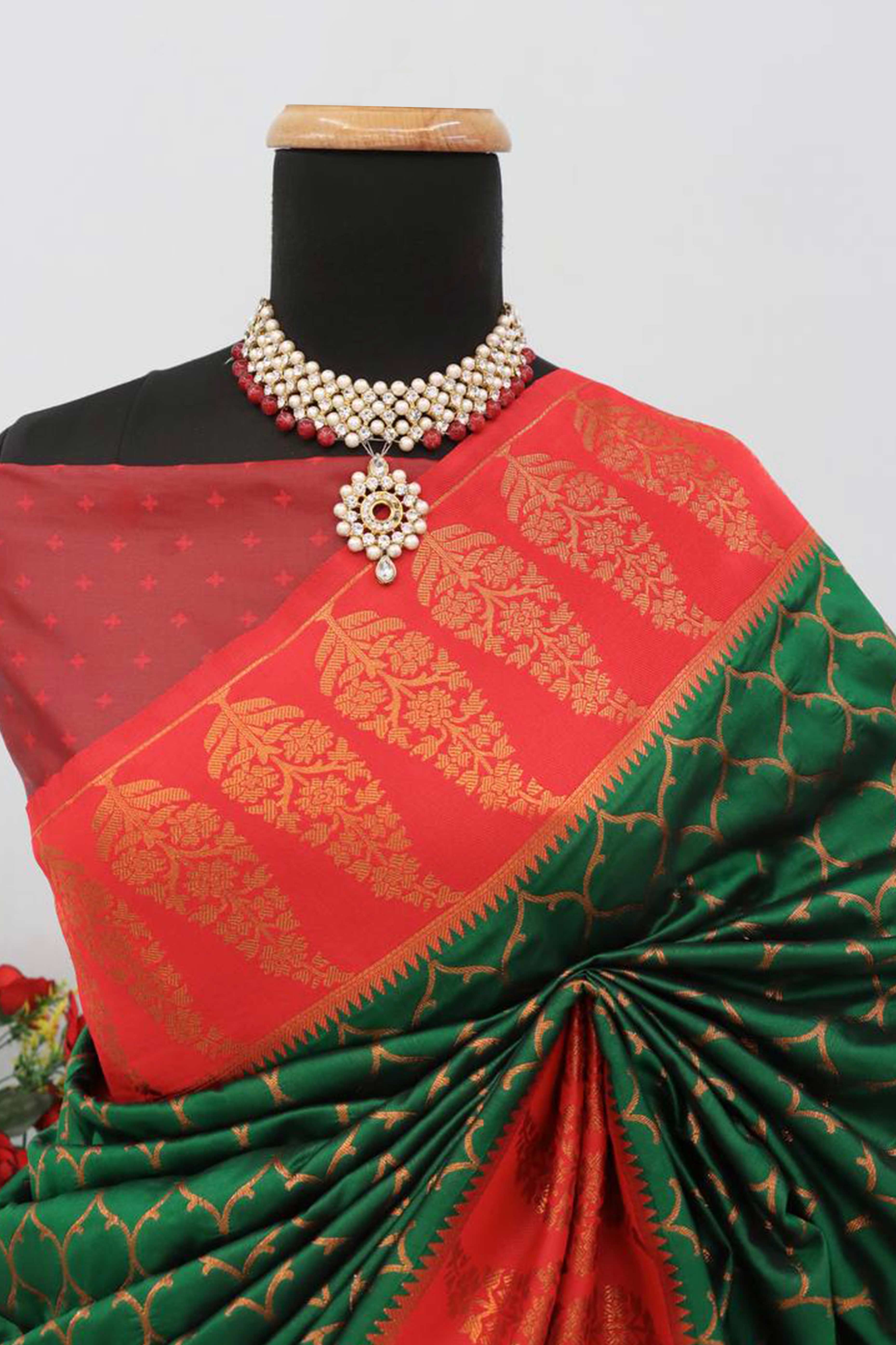 Green Floral Woven Kanjivaram Silk Saree