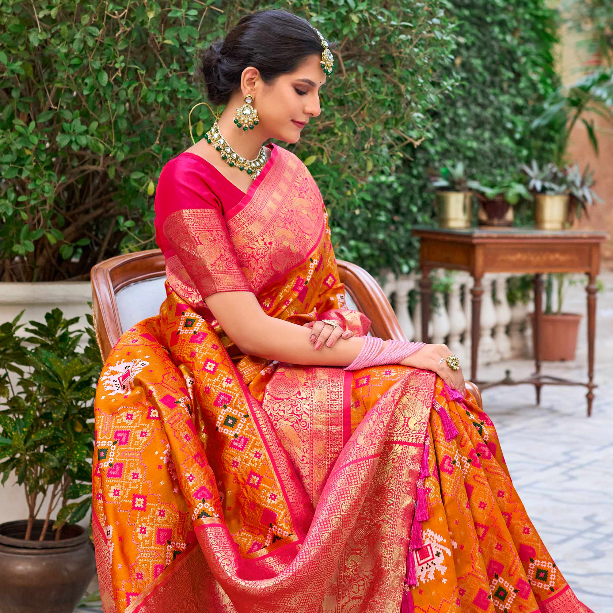 SHT-ANANDI-PATOLA16-E